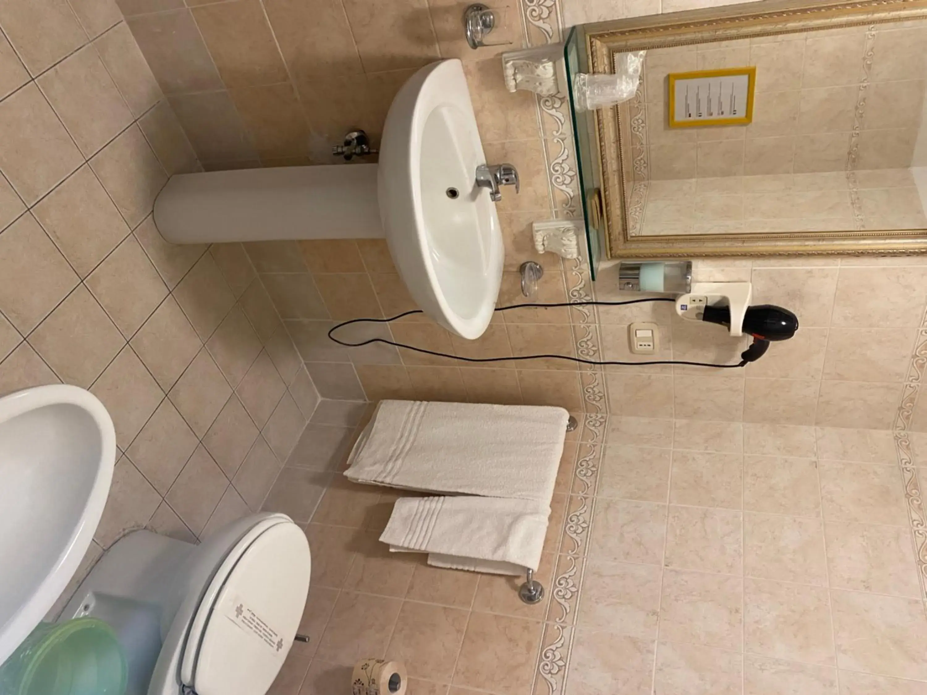Single Room in Catania Centro Rooms Single Room in Catania Centro Rooms