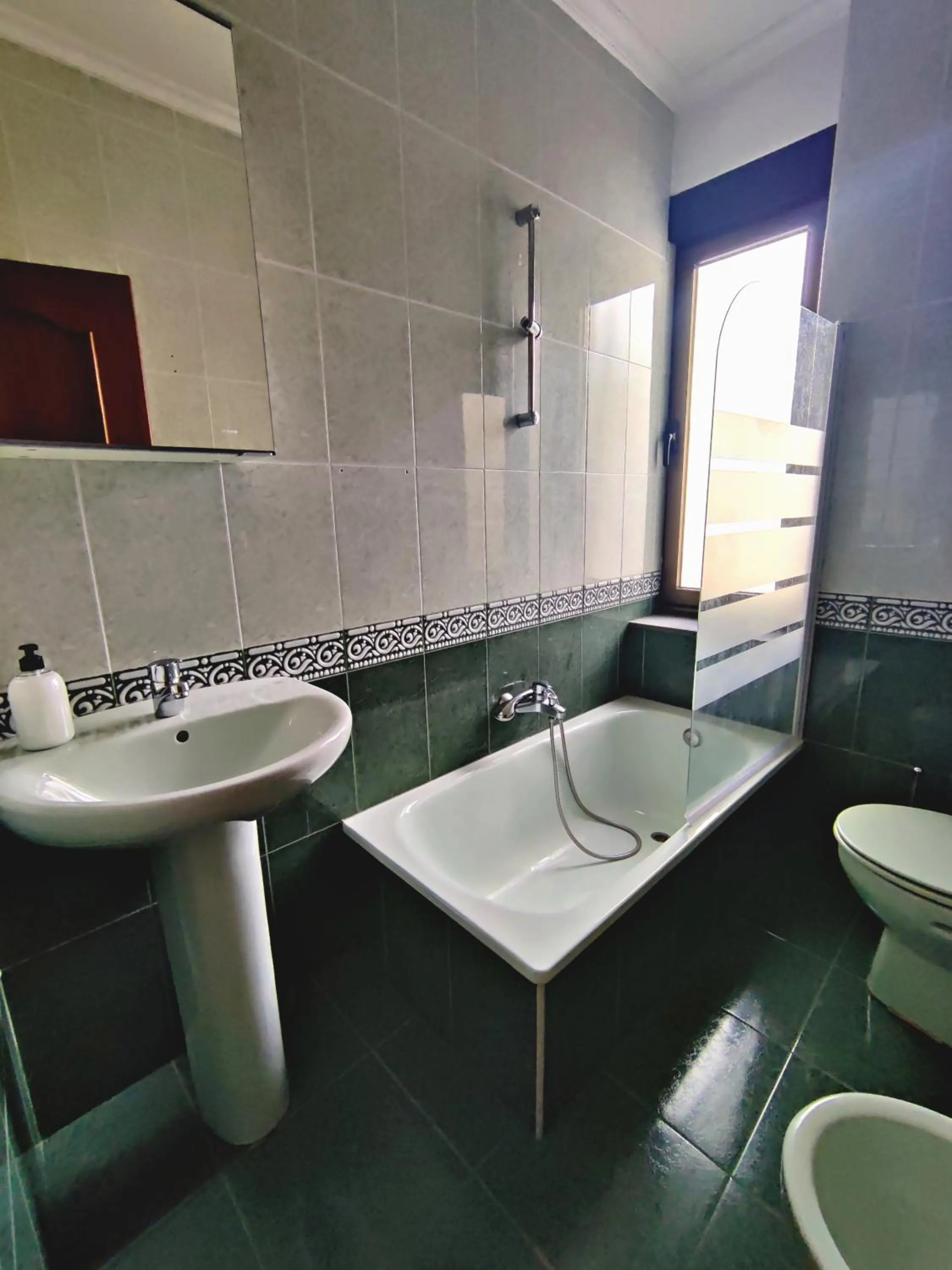 Bathroom in Green Hostel Oviedo