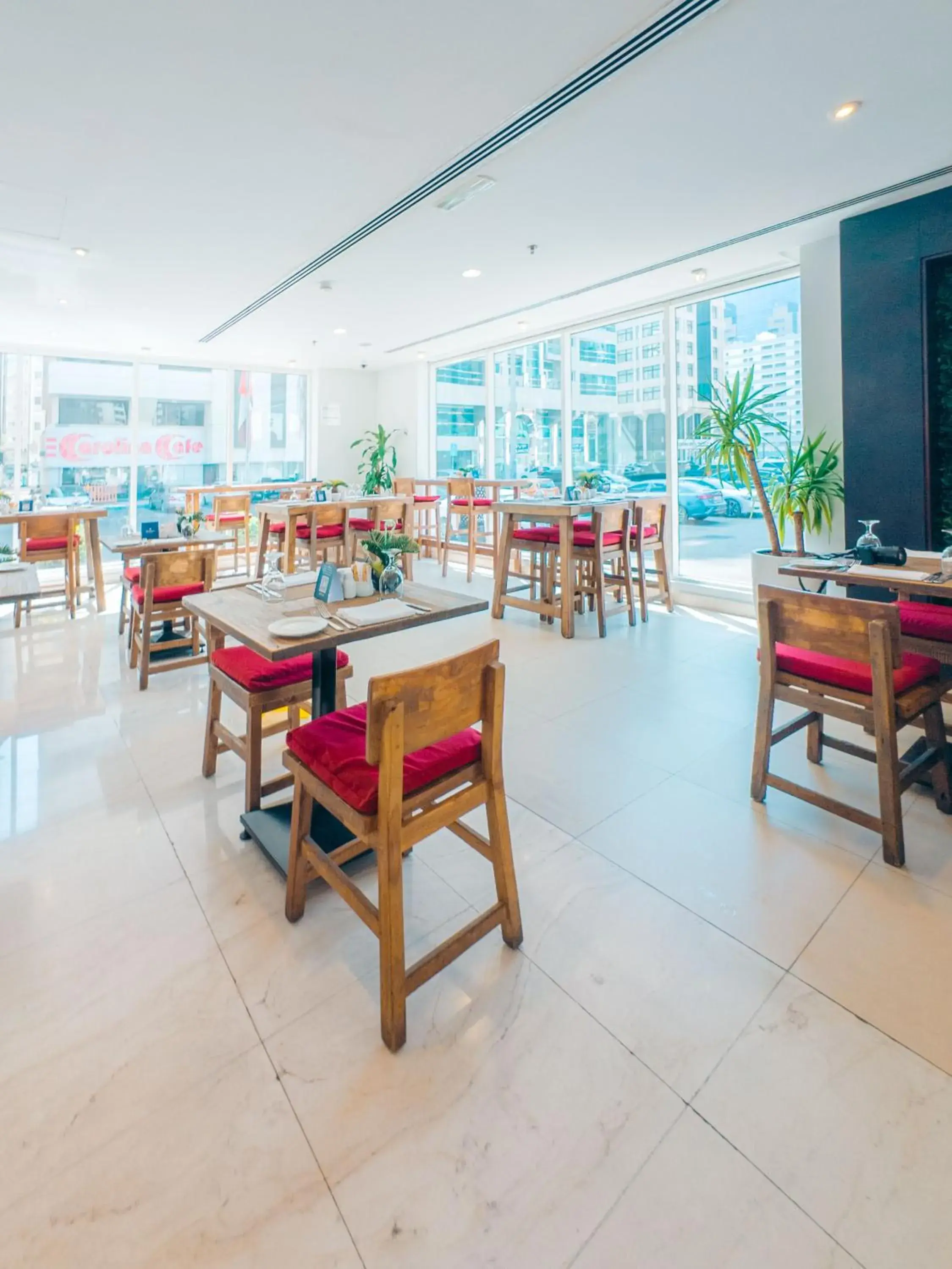 Restaurant/places to eat in Kingsgate Hotel by Millennium Restaurant/places to eat in Kingsgate Hotel by Millennium