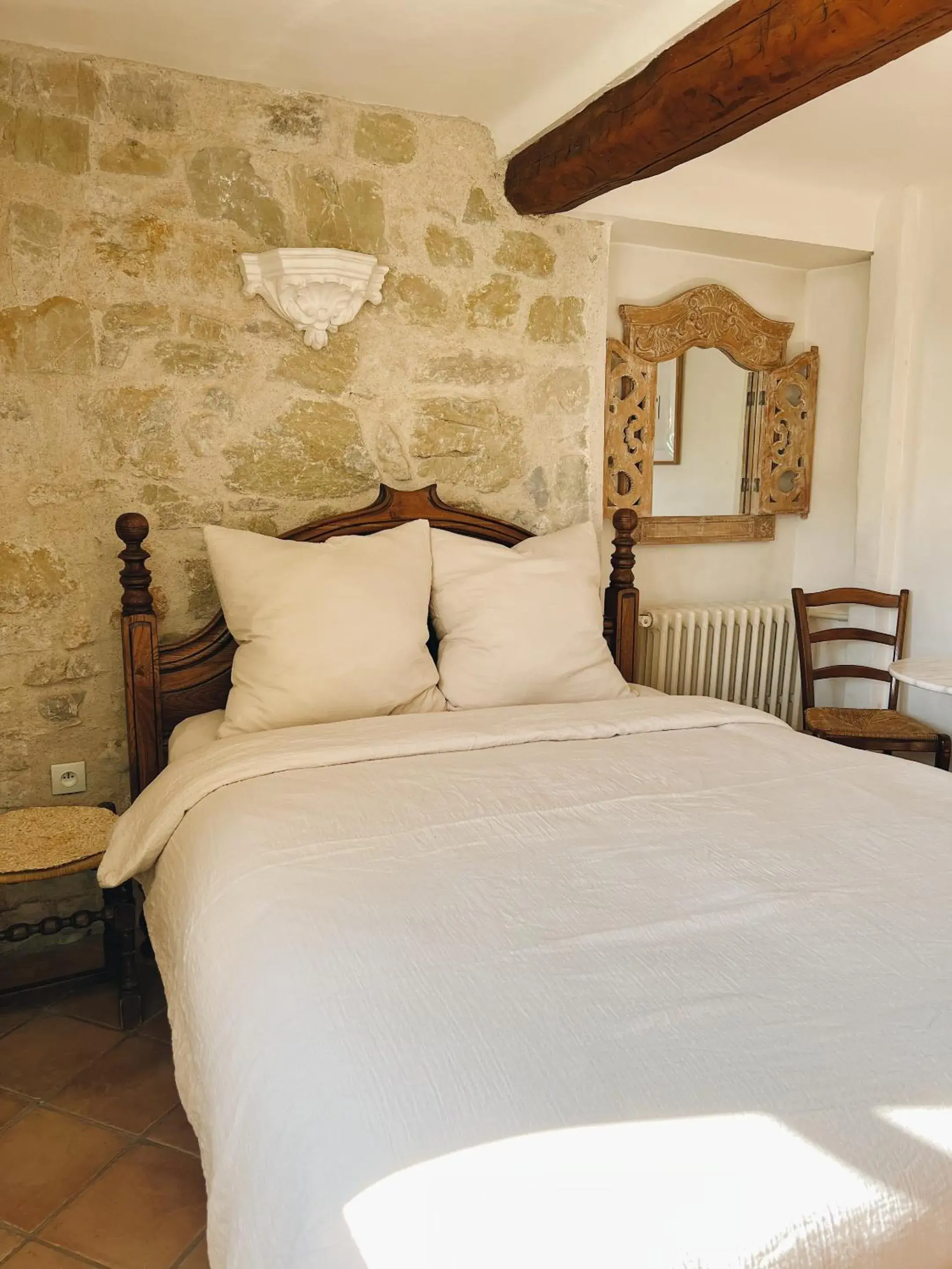 Double Room with Private Bathroom in La Bastide des Pins Double Room with Private Bathroom in La Bastide des Pins