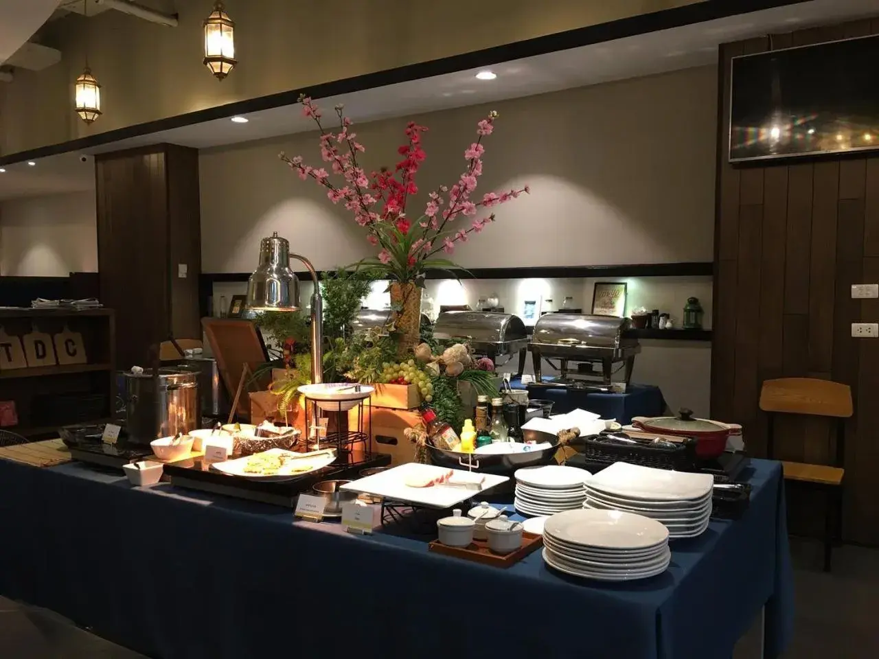 Restaurant/places to eat in Somerset Hoa Binh Hanoi Restaurant/places to eat in Somerset Hoa Binh Hanoi