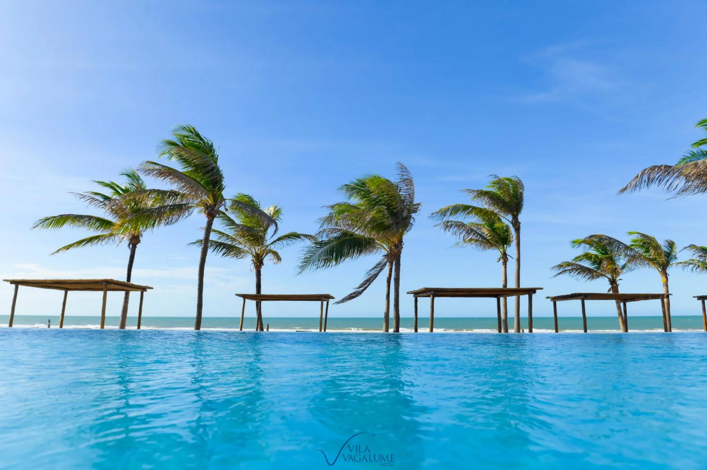 Swimming pool in Vila Vagalume