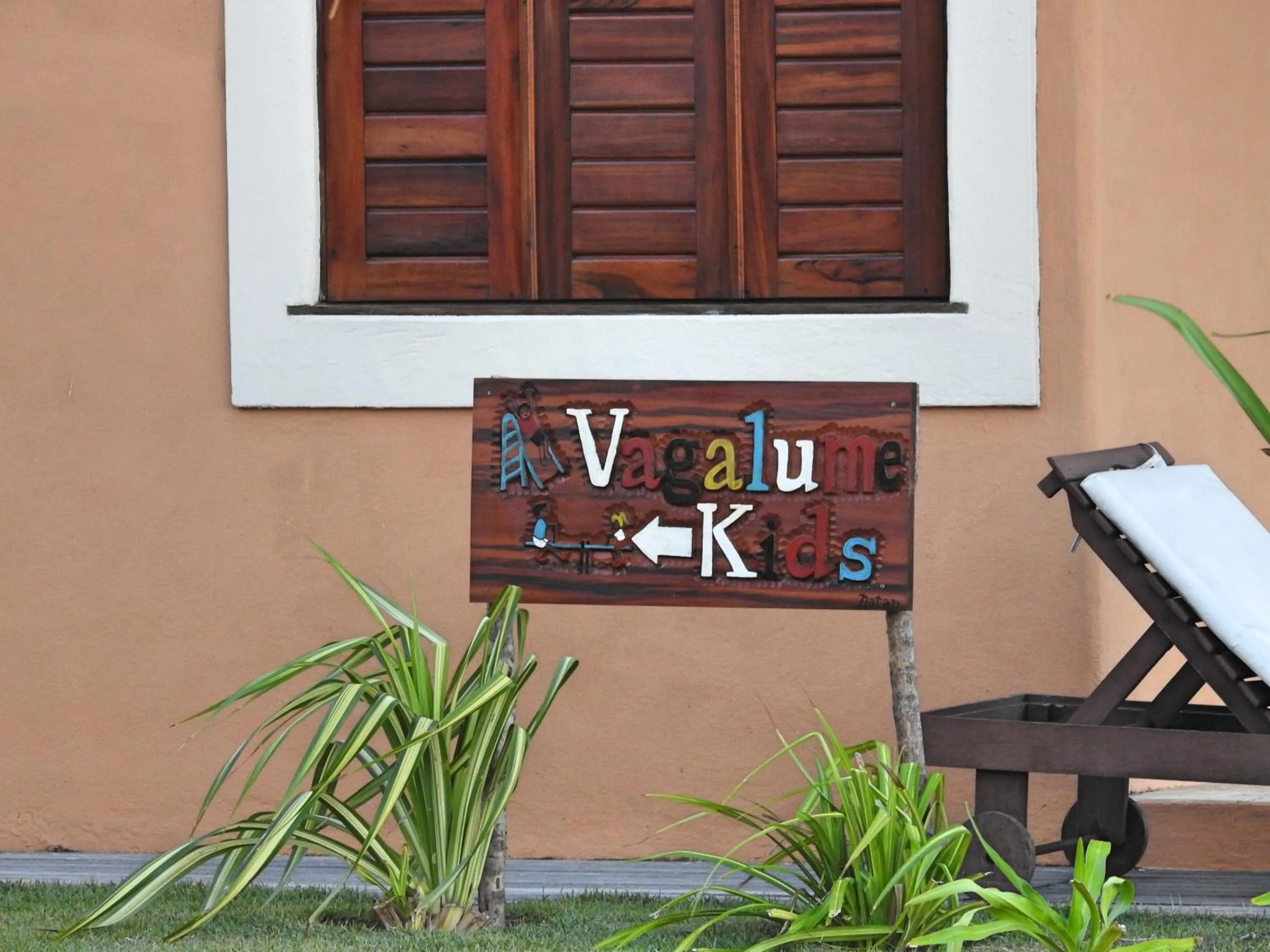 Property logo or sign in Vila Vagalume