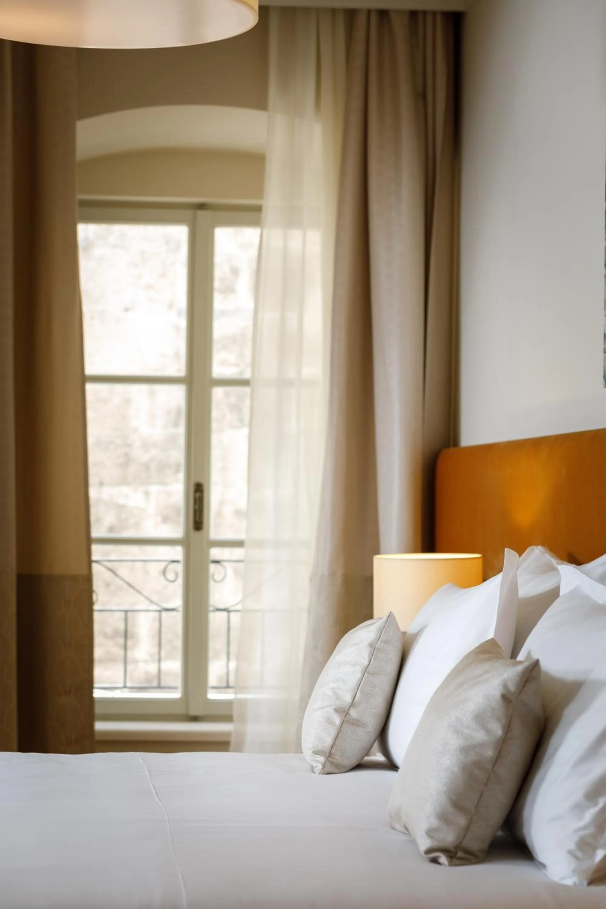 Bed in Heritage hotel Santa Lucia