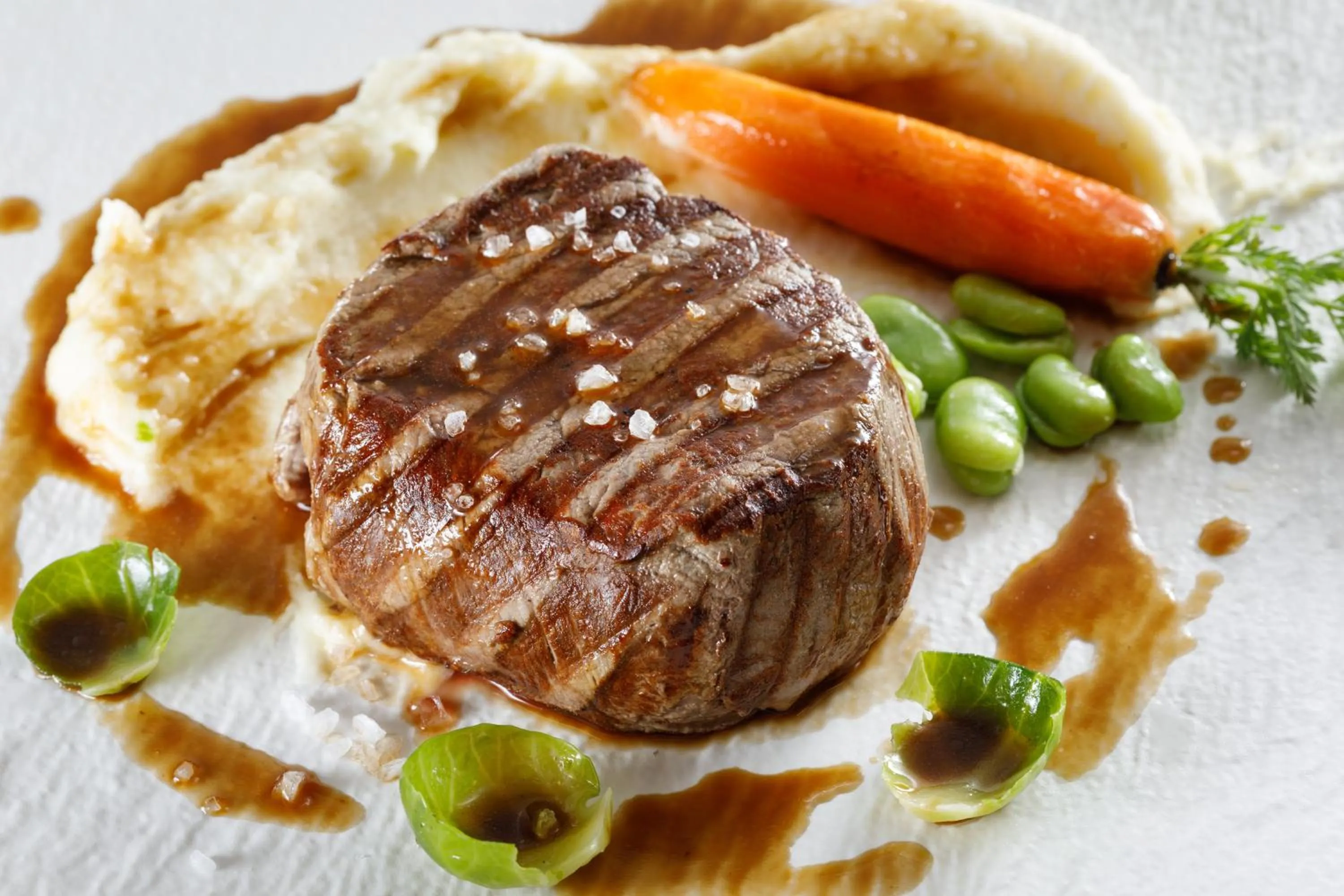 Restaurant/places to eat in Heritage hotel Santa Lucia