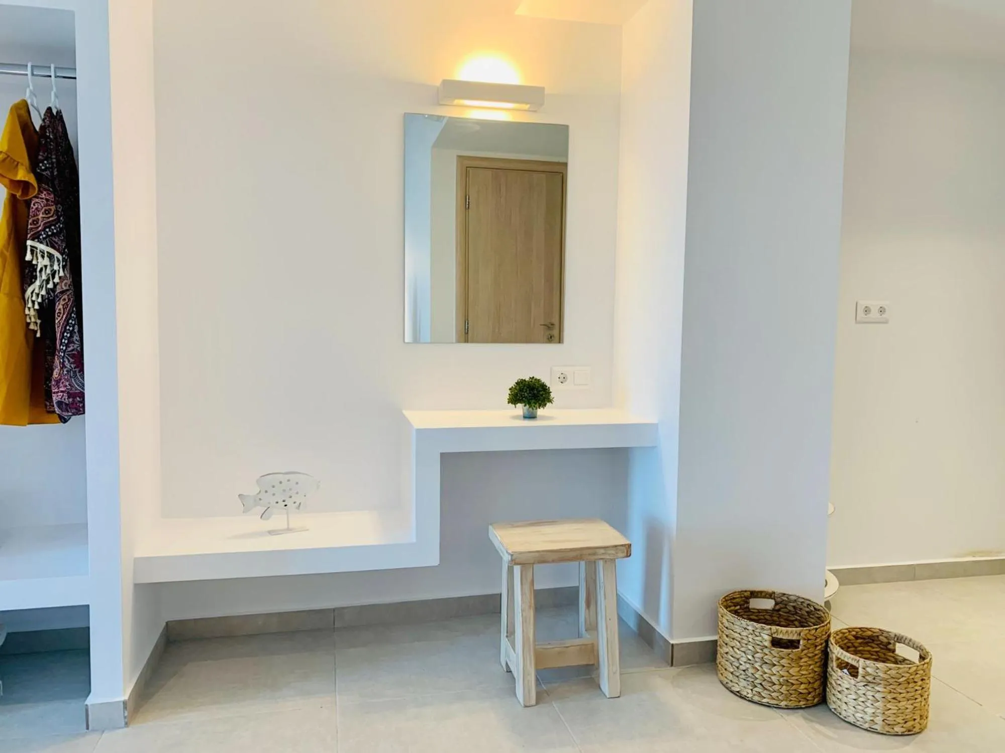 Bedroom in Crystal Dreams