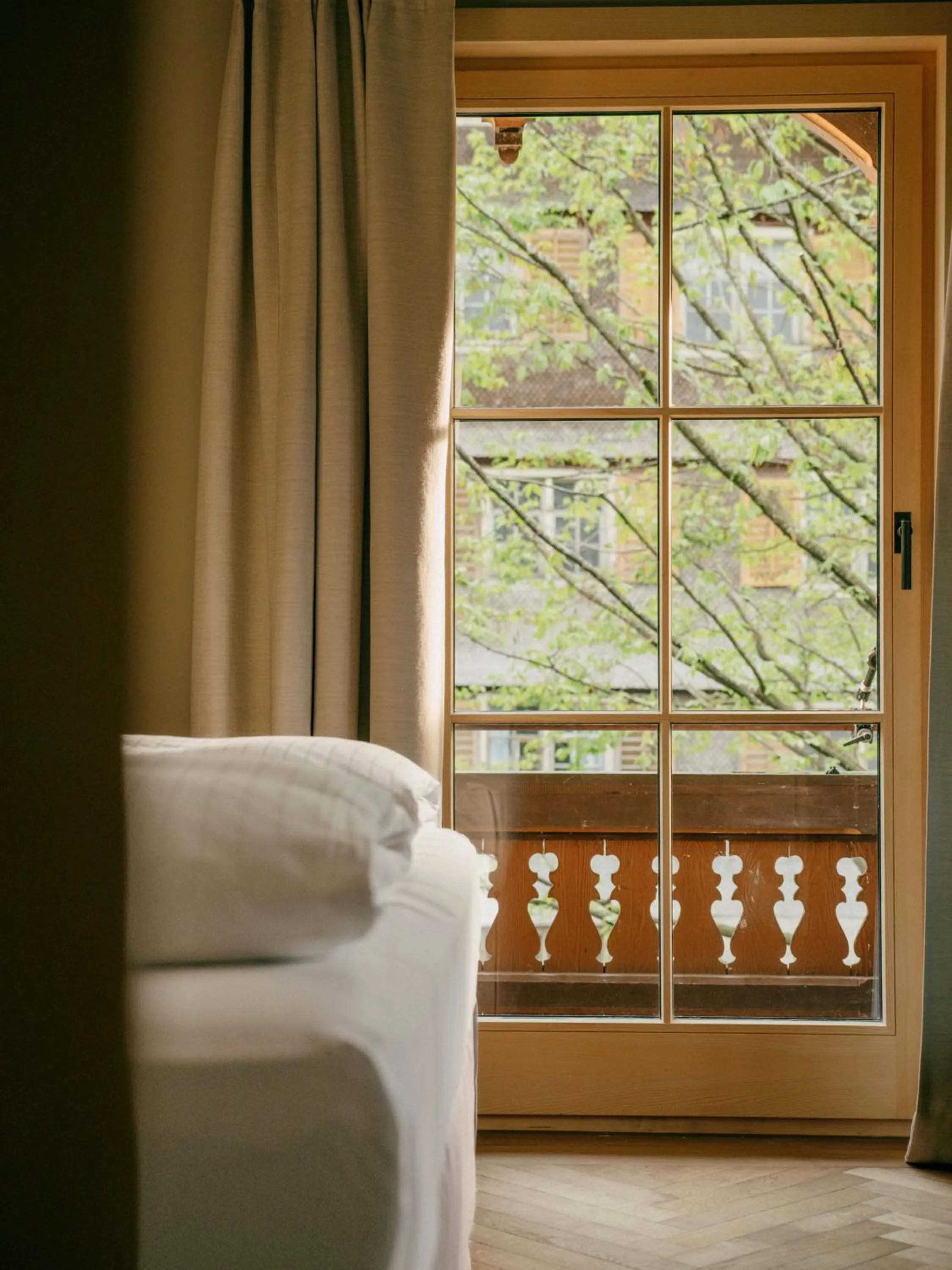 Bed in Hirschen - Fine Hotel, Restaurant & Spa