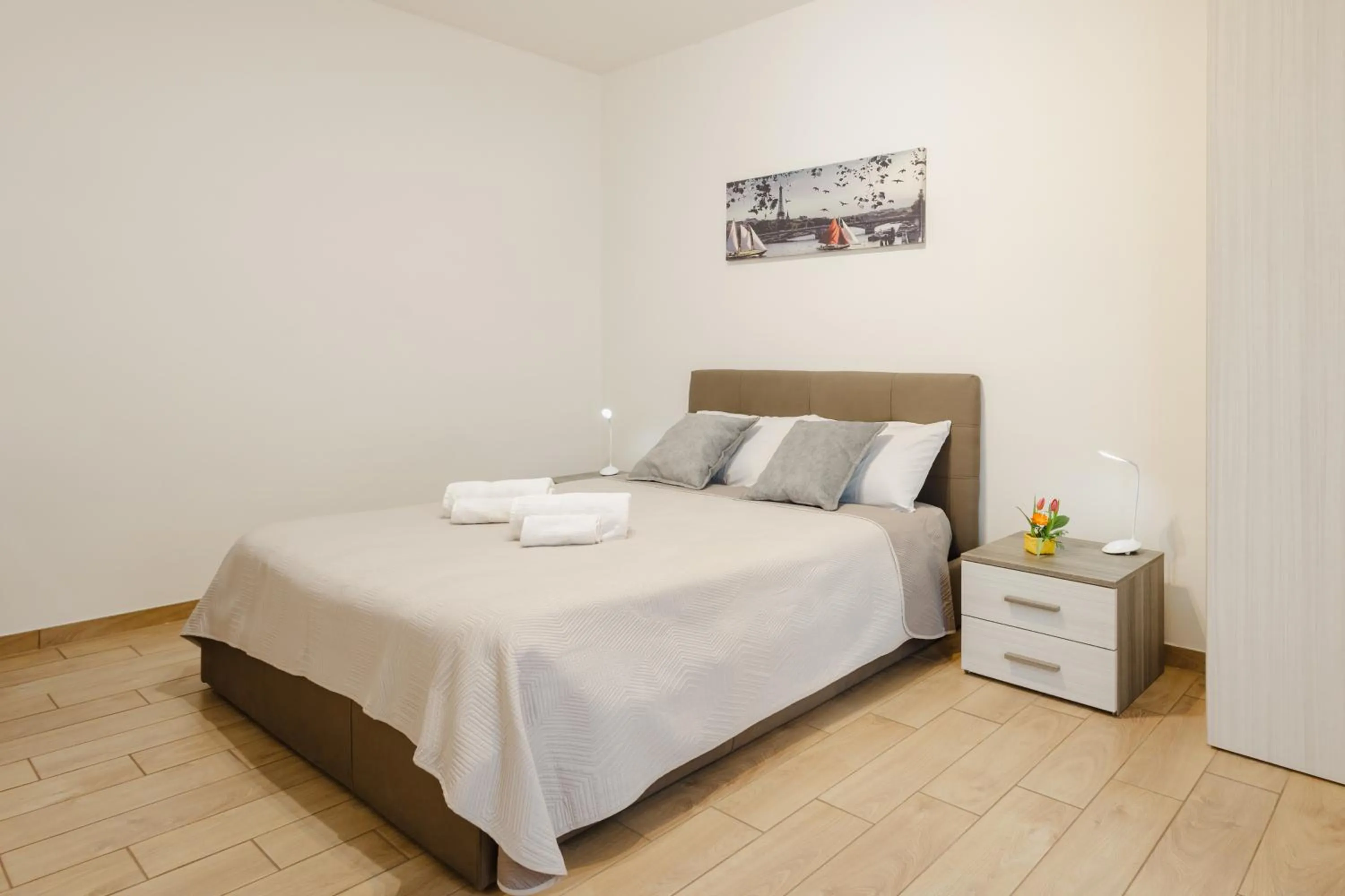 Bedroom, Bed in G21 Guest House