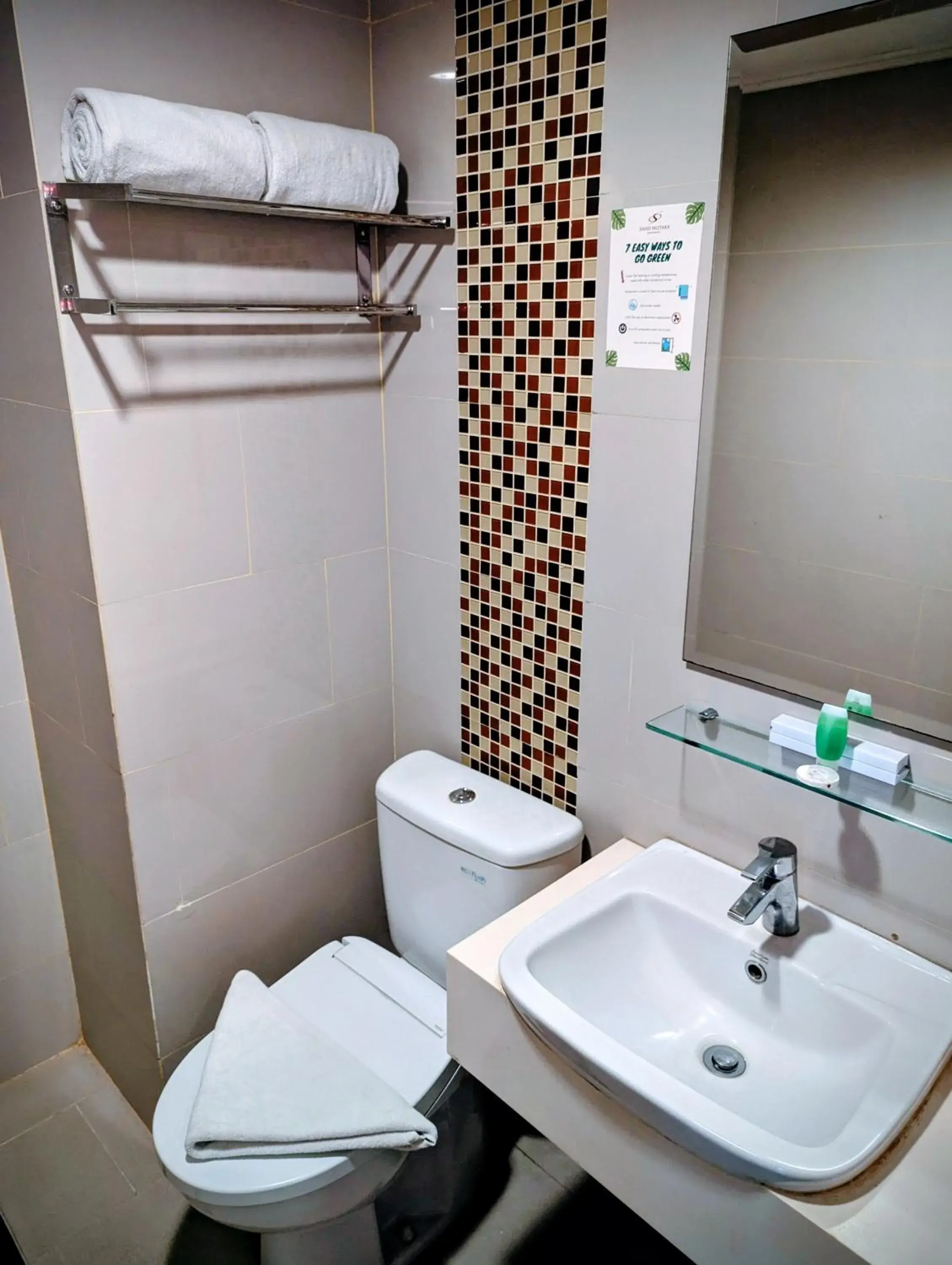 Superior Double or Twin Room in Sahid Mutiara Karawaci Superior Double or Twin Room in Sahid Mutiara Karawaci