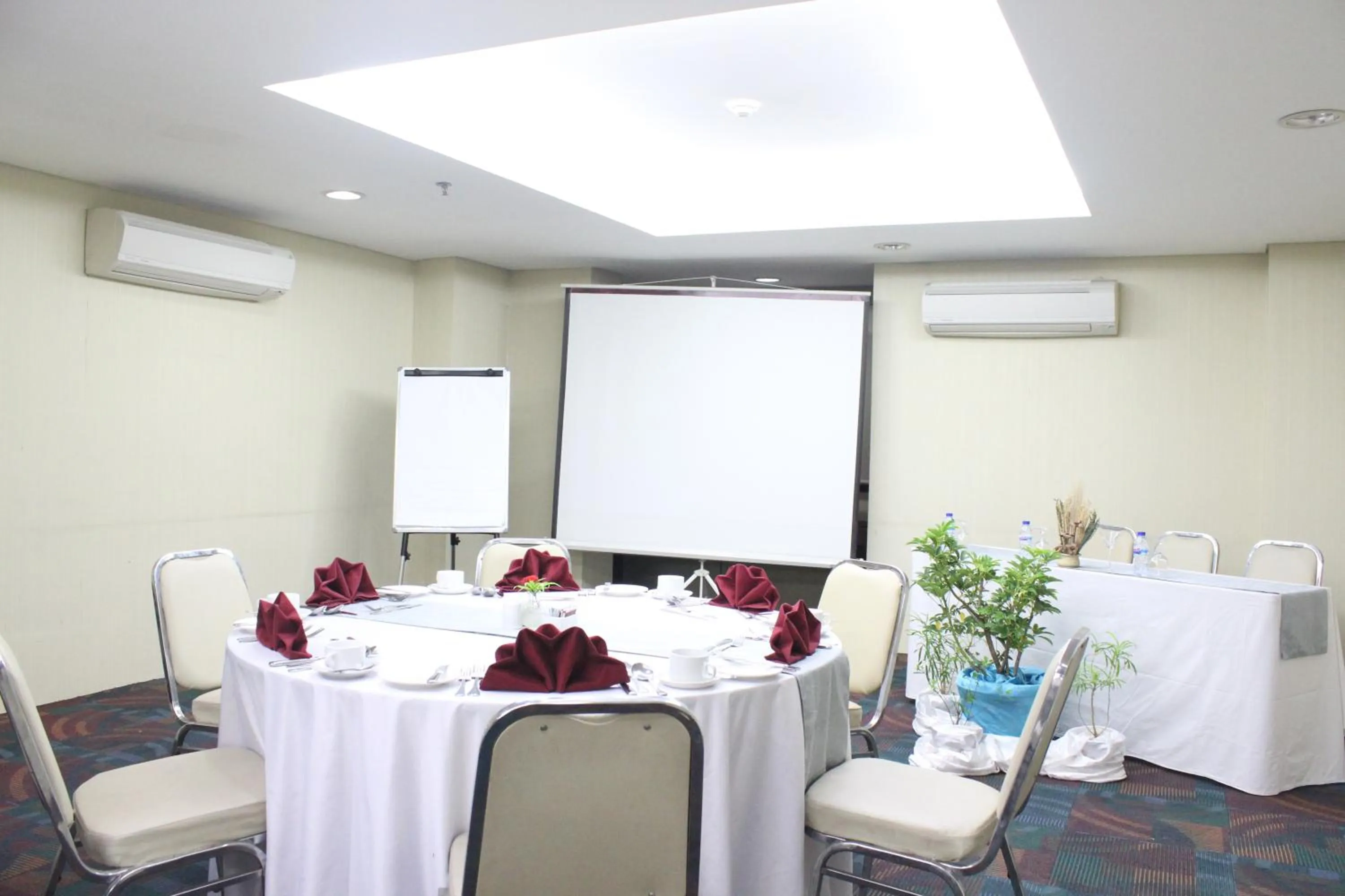Meeting/conference room in Sahid Mutiara Karawaci