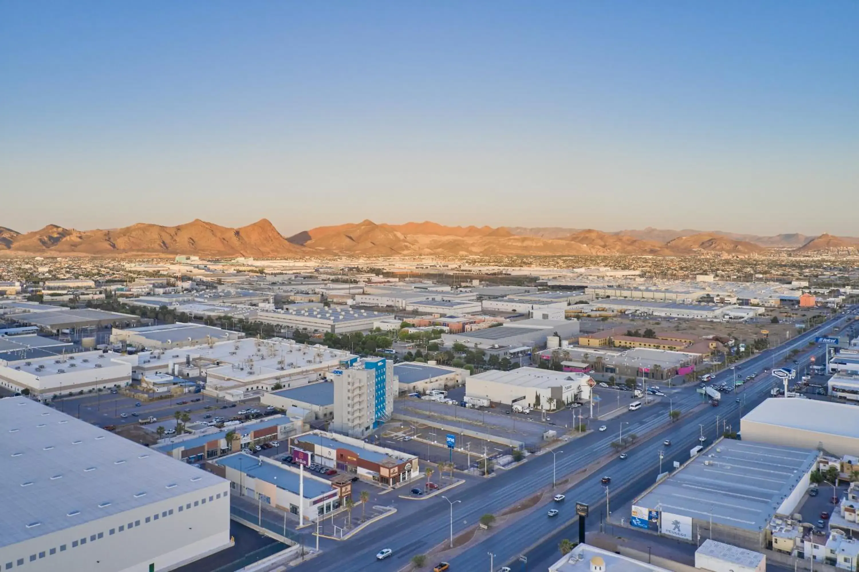Property building in One Chihuahua Norte Property building in One Chihuahua Norte