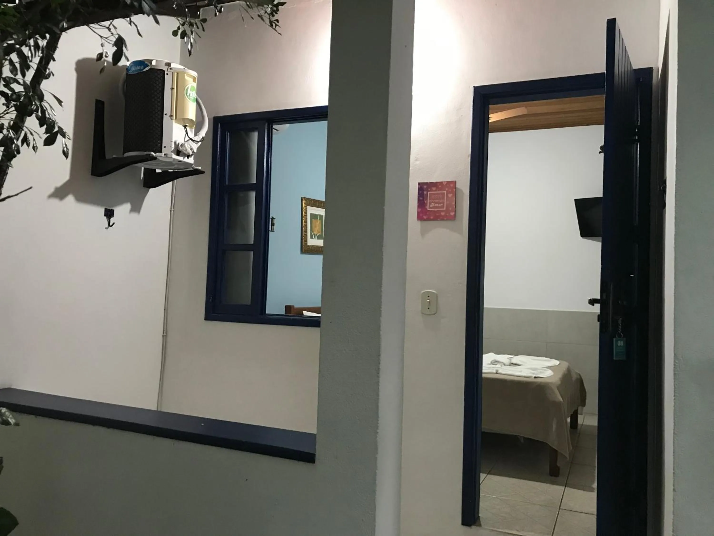 Balcony/Terrace, Bed in Pousada Bicho do Mar