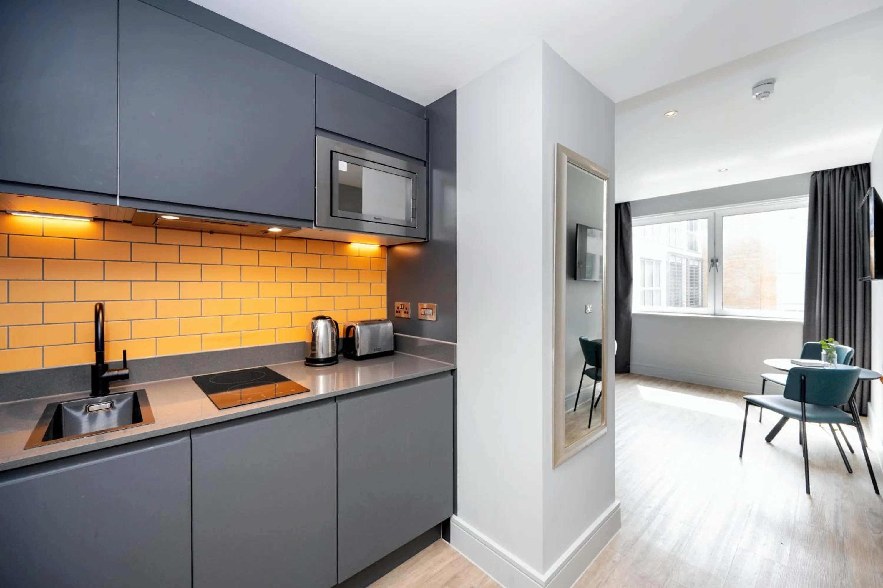 Kitchen or kitchenette in Staycity Aparthotels London Greenwich High Road