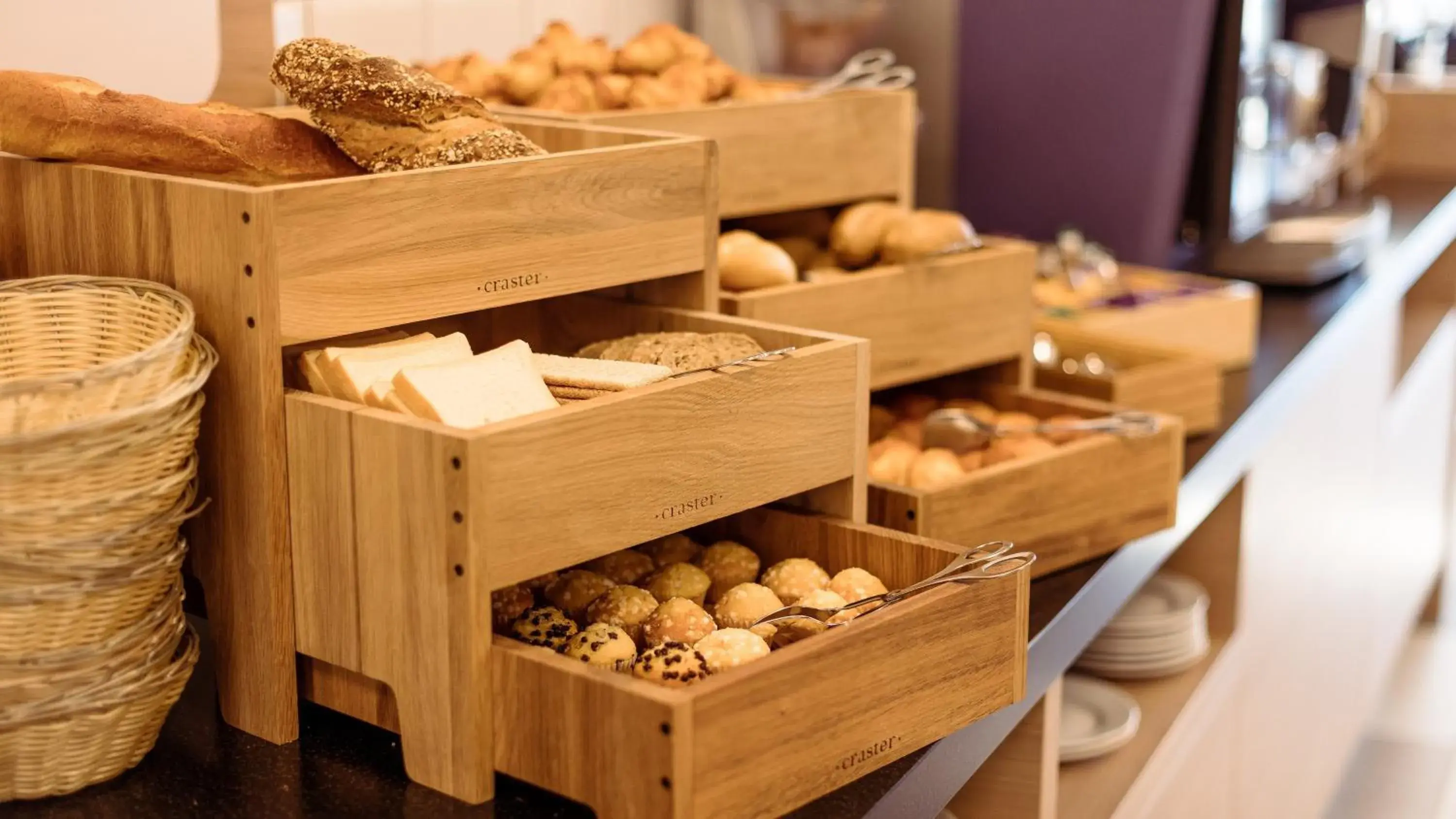 Restaurant/places to eat in Holiday Inn Express Luzern-Neuenkirch by IHG Restaurant/places to eat in Holiday Inn Express Luzern-Neuenkirch by IHG