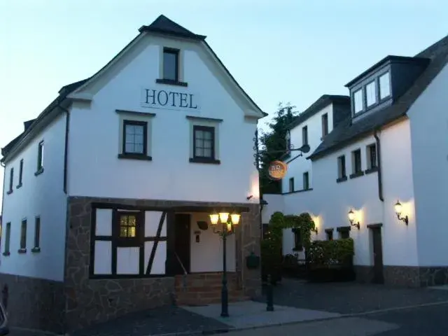 Hotel Restaurant Zur Pfanne Hotel Restaurant Zur Pfanne
