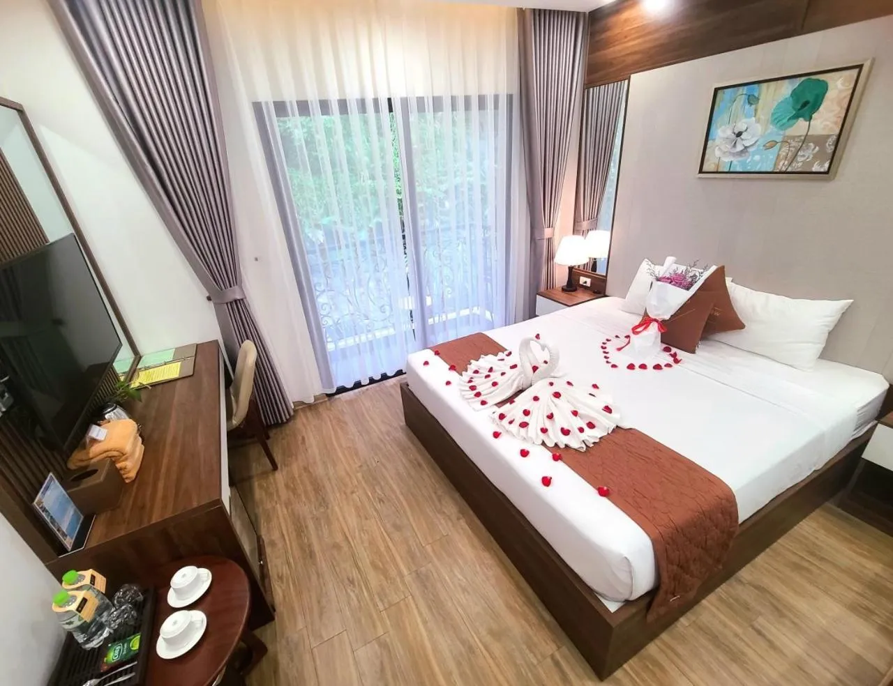 Bed in Catba View Hotel