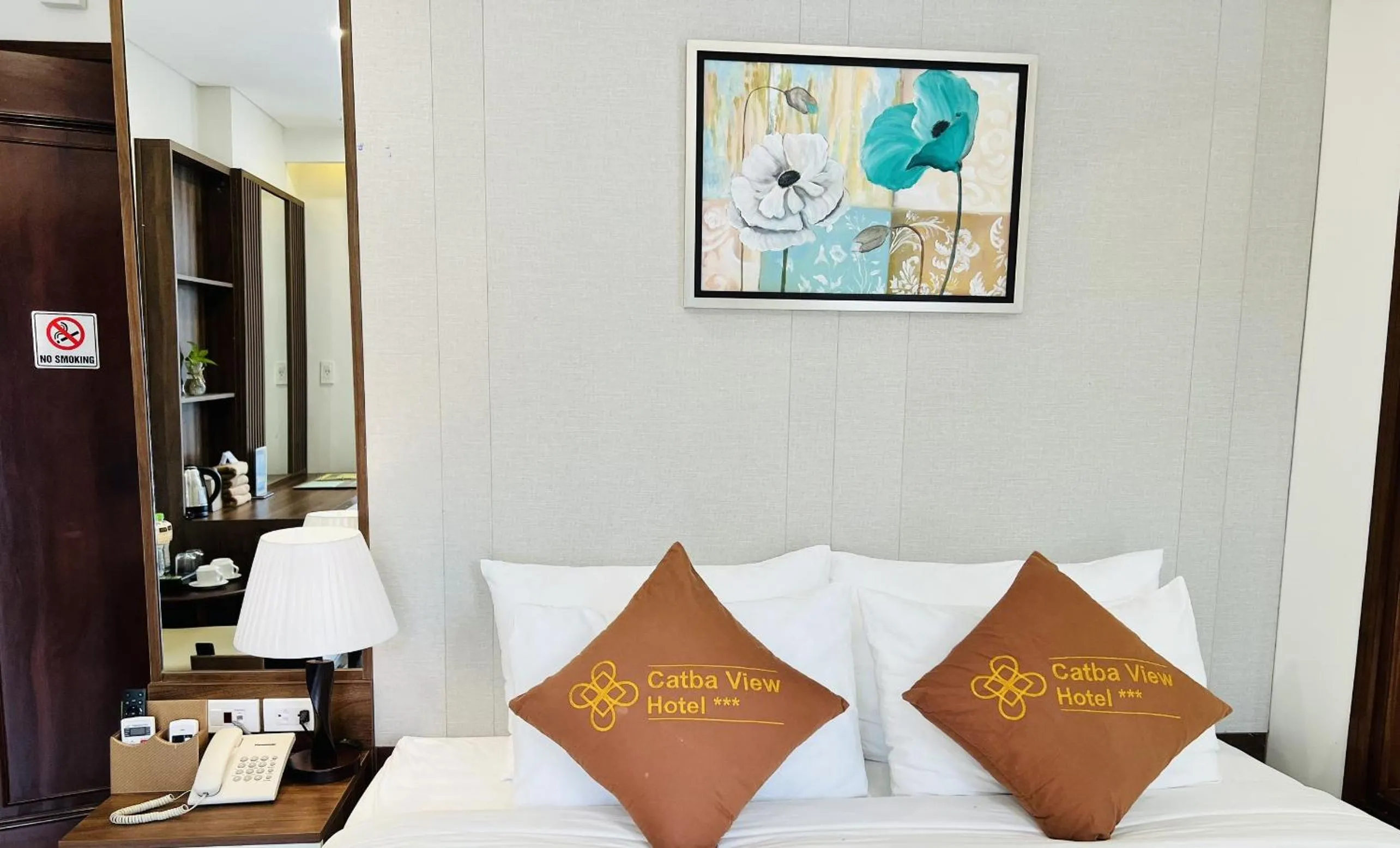 Bed in Catba View Hotel