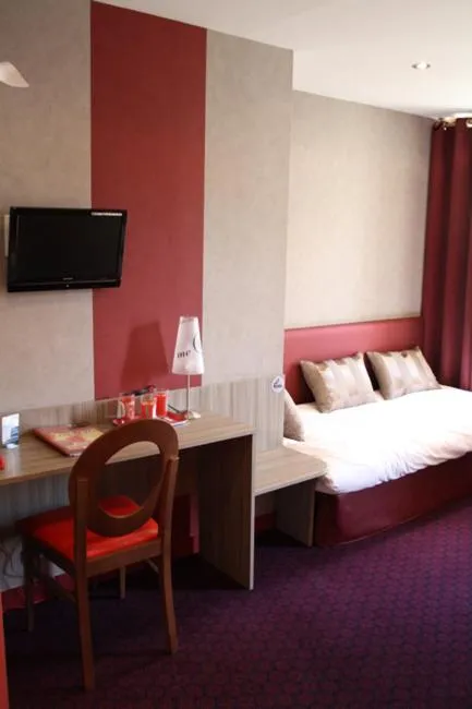 Decorative detail, Bed in O Prestige