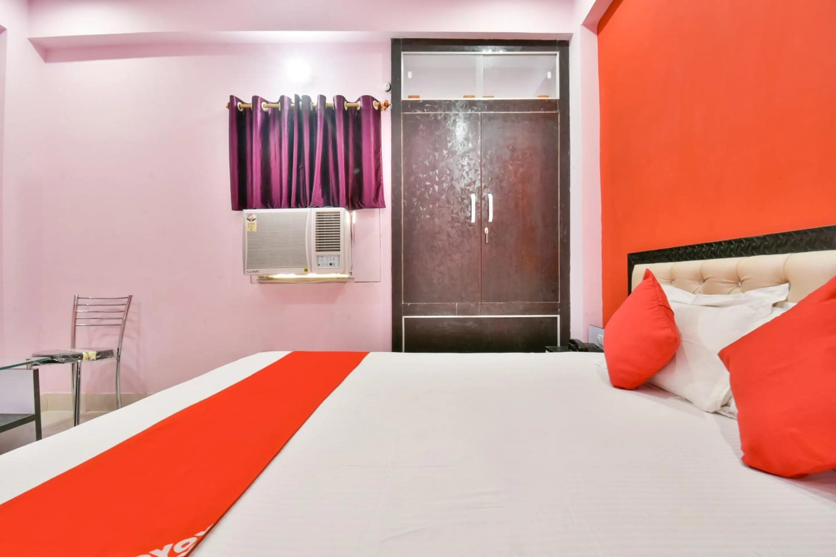 Bedroom in Hotel O Magadh Imperial