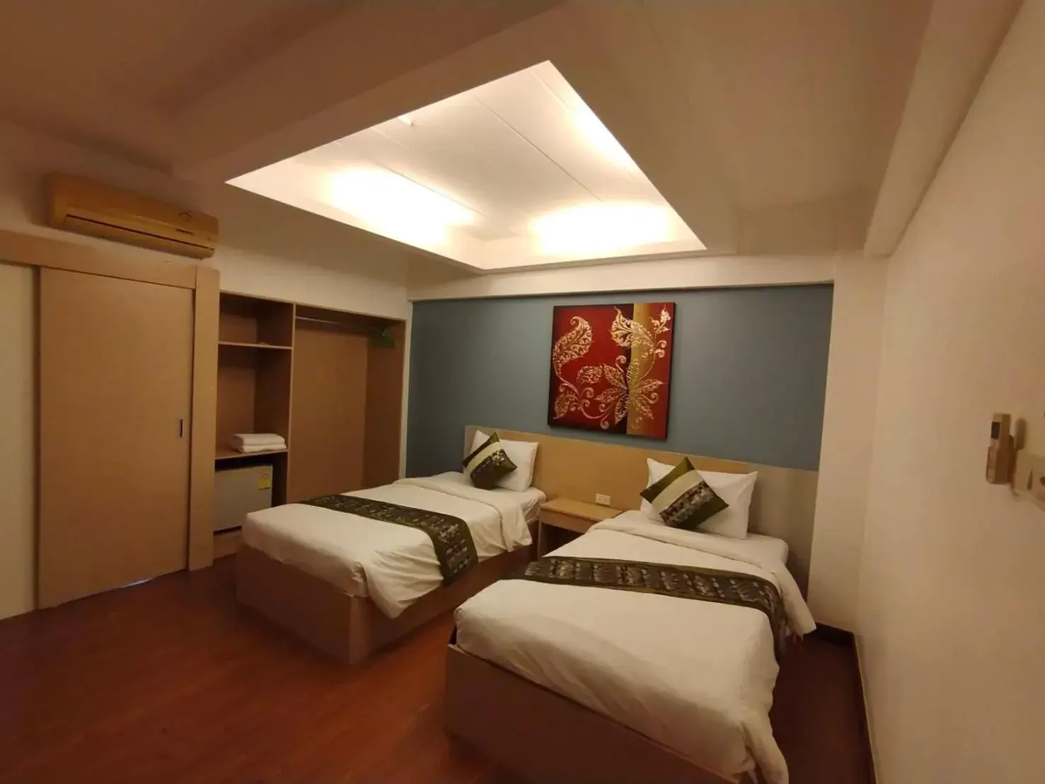 Bed in Aileen Hotel Bed in Aileen Hotel