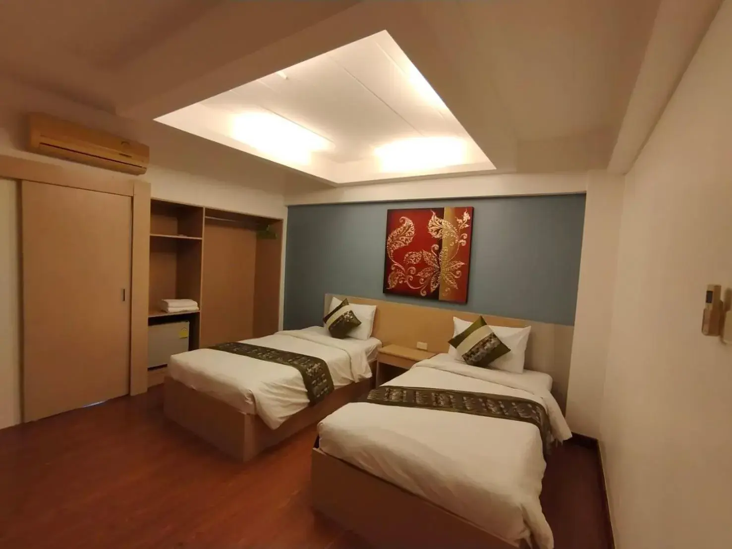 Bed in Aileen Hotel Bed in Aileen Hotel