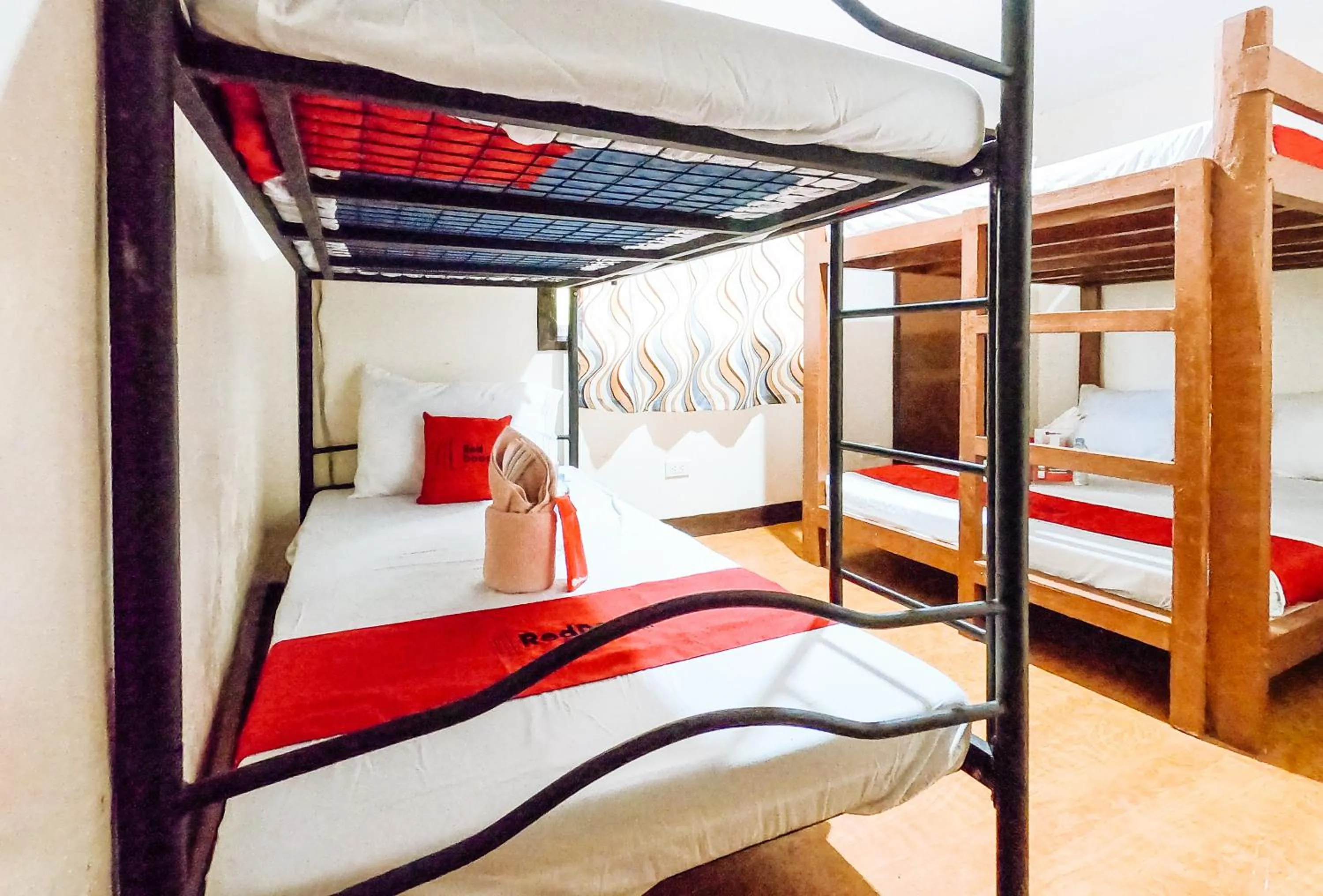 Bedroom, Bed in RedDoorz @ Gaea's Apartment Panglao