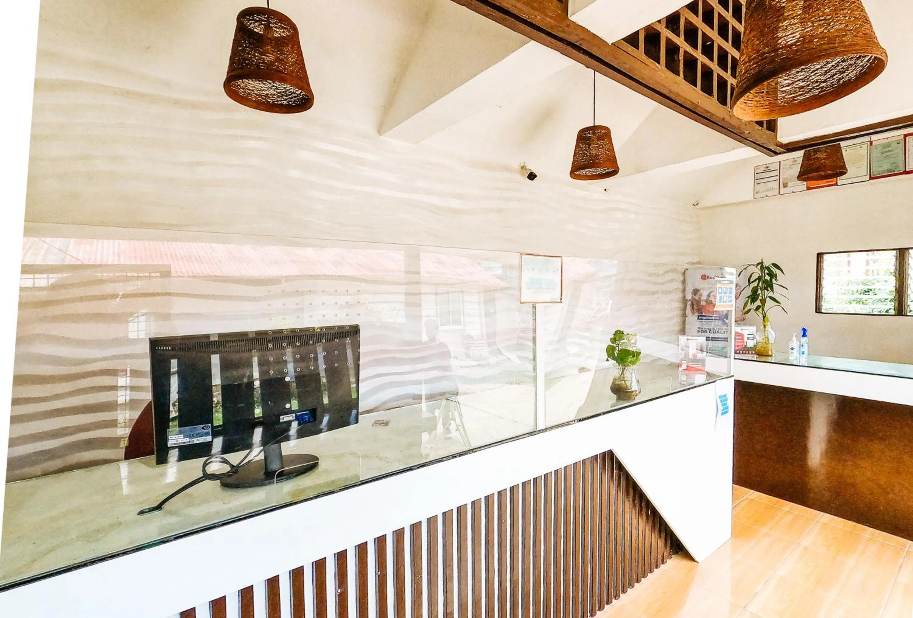 Lobby or reception in RedDoorz @ Gaea's Apartment Panglao