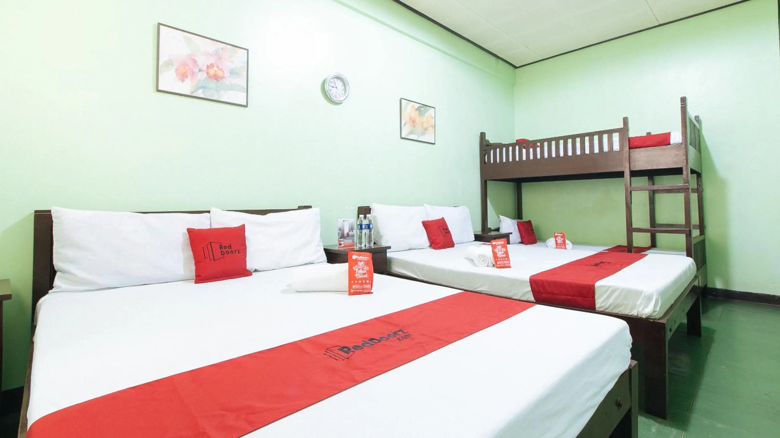 Bed in RedDoorz @ Gaea's Apartment Panglao