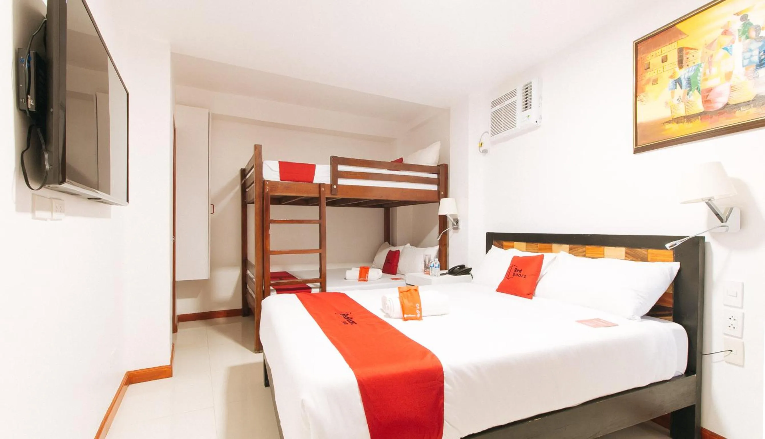 Bed in RedDoorz @ Gaea's Apartment Panglao