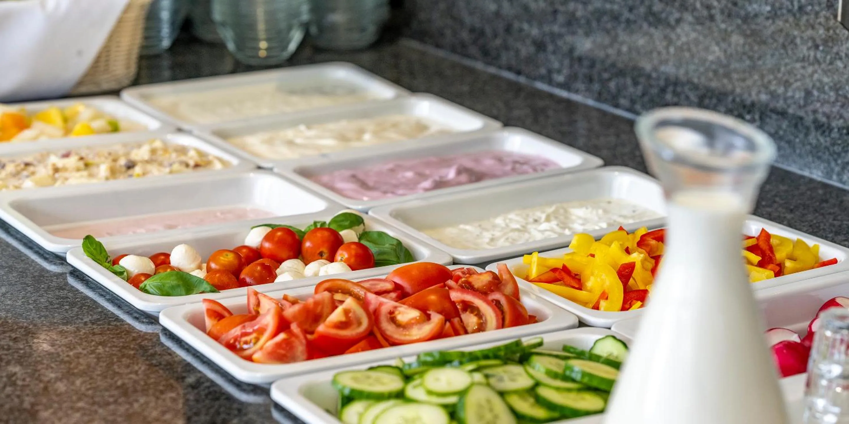 Buffet breakfast in PLAZA Residence Stuttgart-Ditzingen