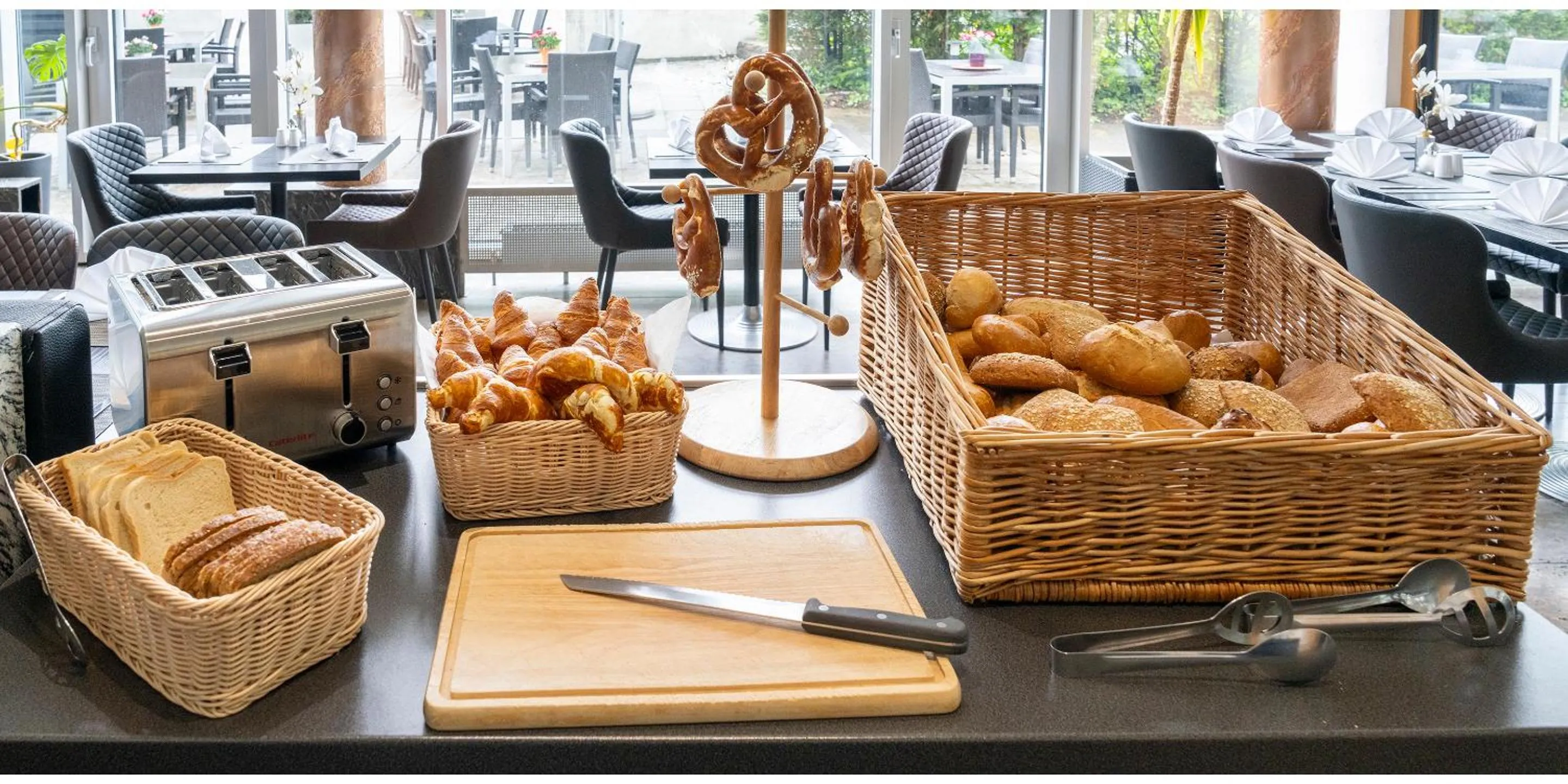 Buffet breakfast in PLAZA Residence Stuttgart-Ditzingen