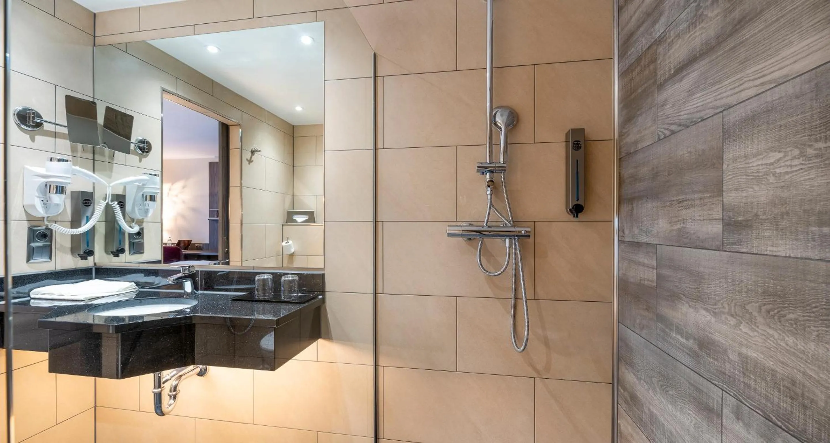 Shower in PLAZA Residence Stuttgart-Ditzingen