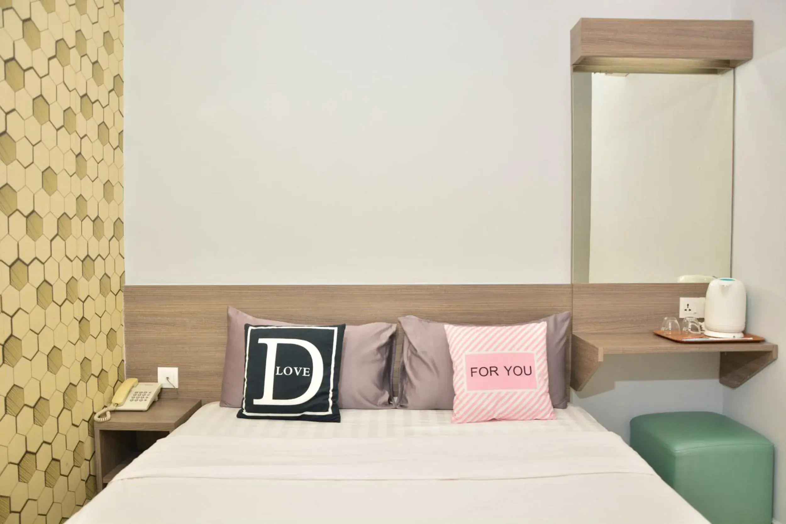 Bed in DUTA HOTEL Bed in DUTA HOTEL