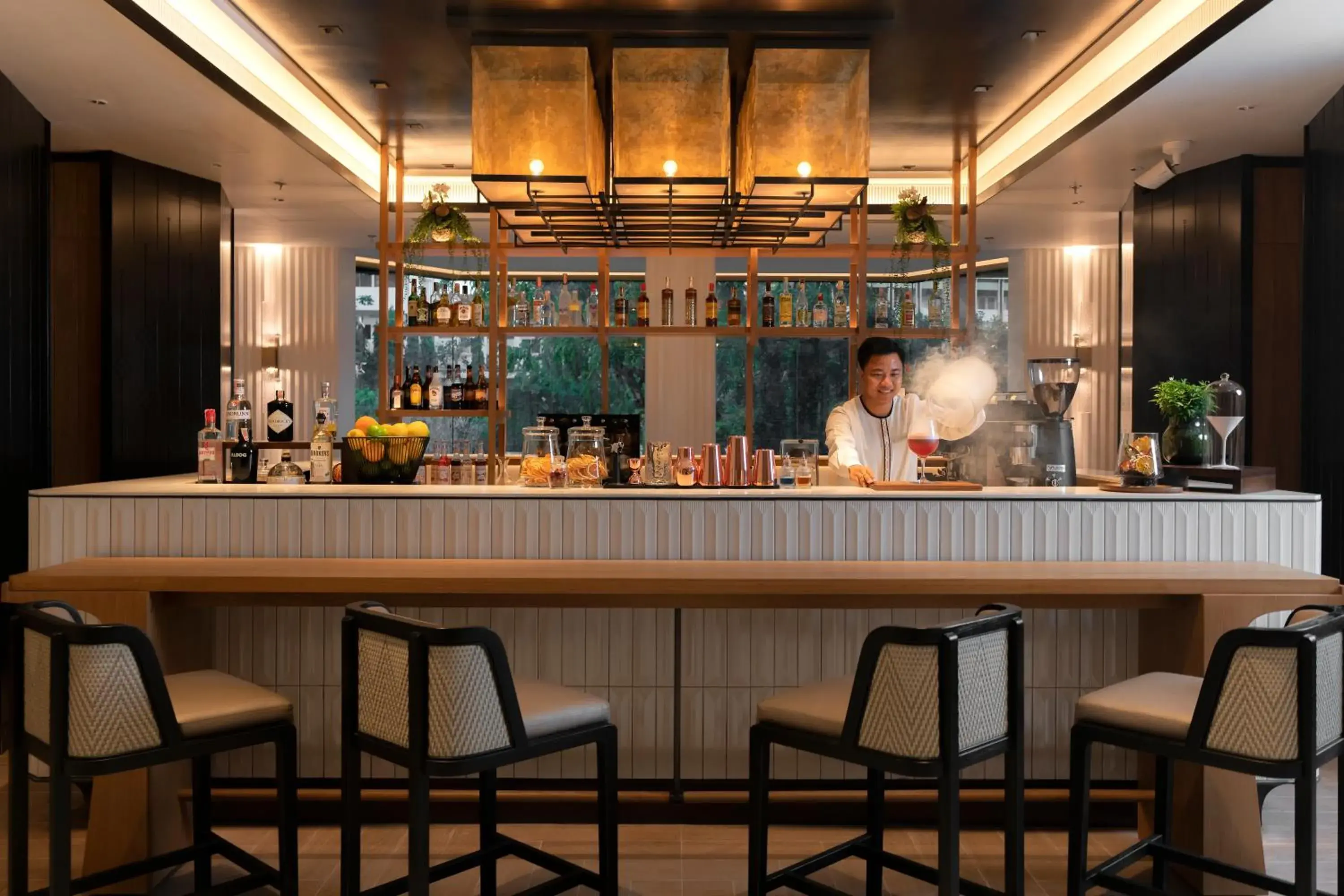 Restaurant/places to eat in Melia Chiang Mai Restaurant/places to eat in Melia Chiang Mai