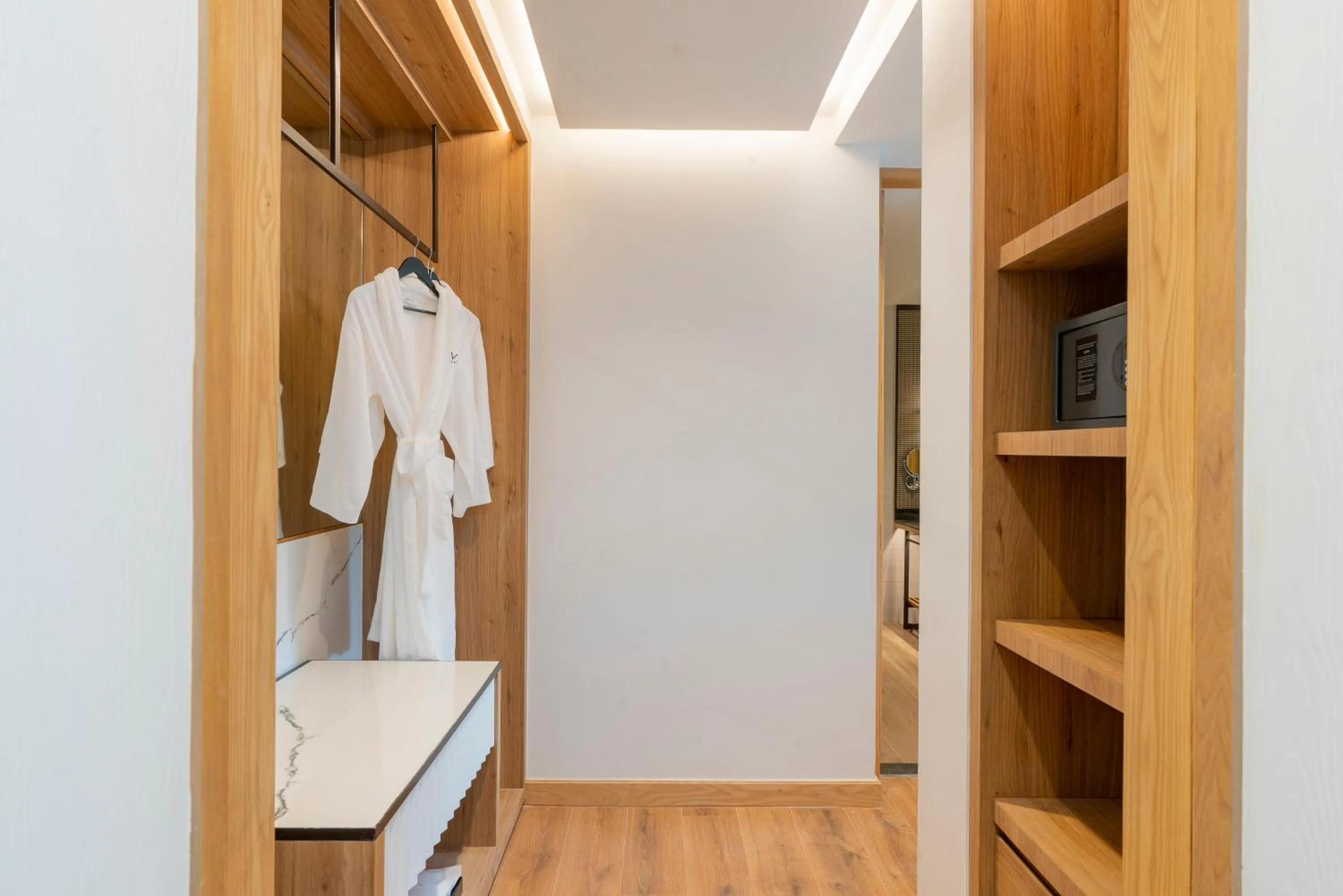 wardrobe in Melia Chiang Mai