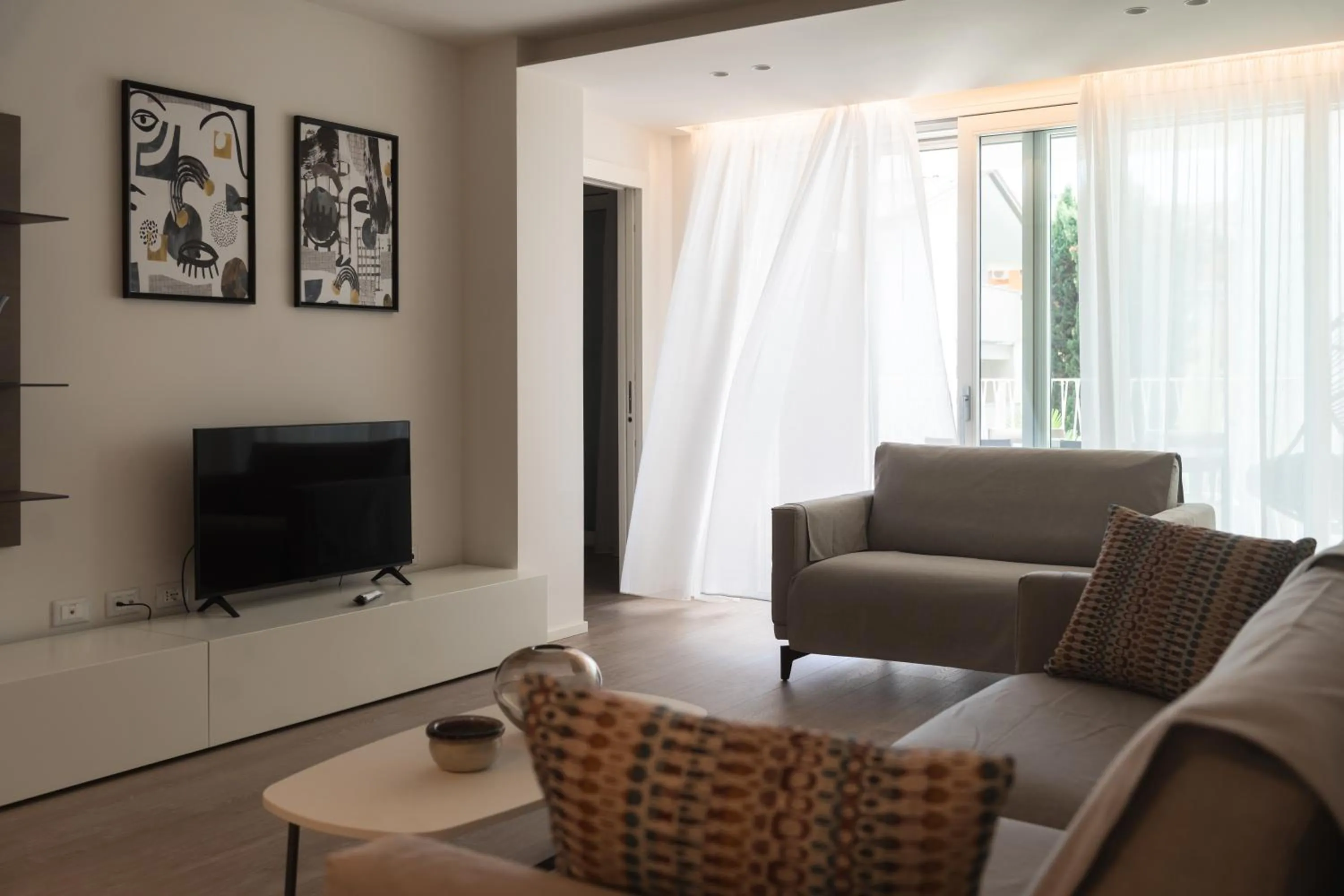 Monaco Apartments