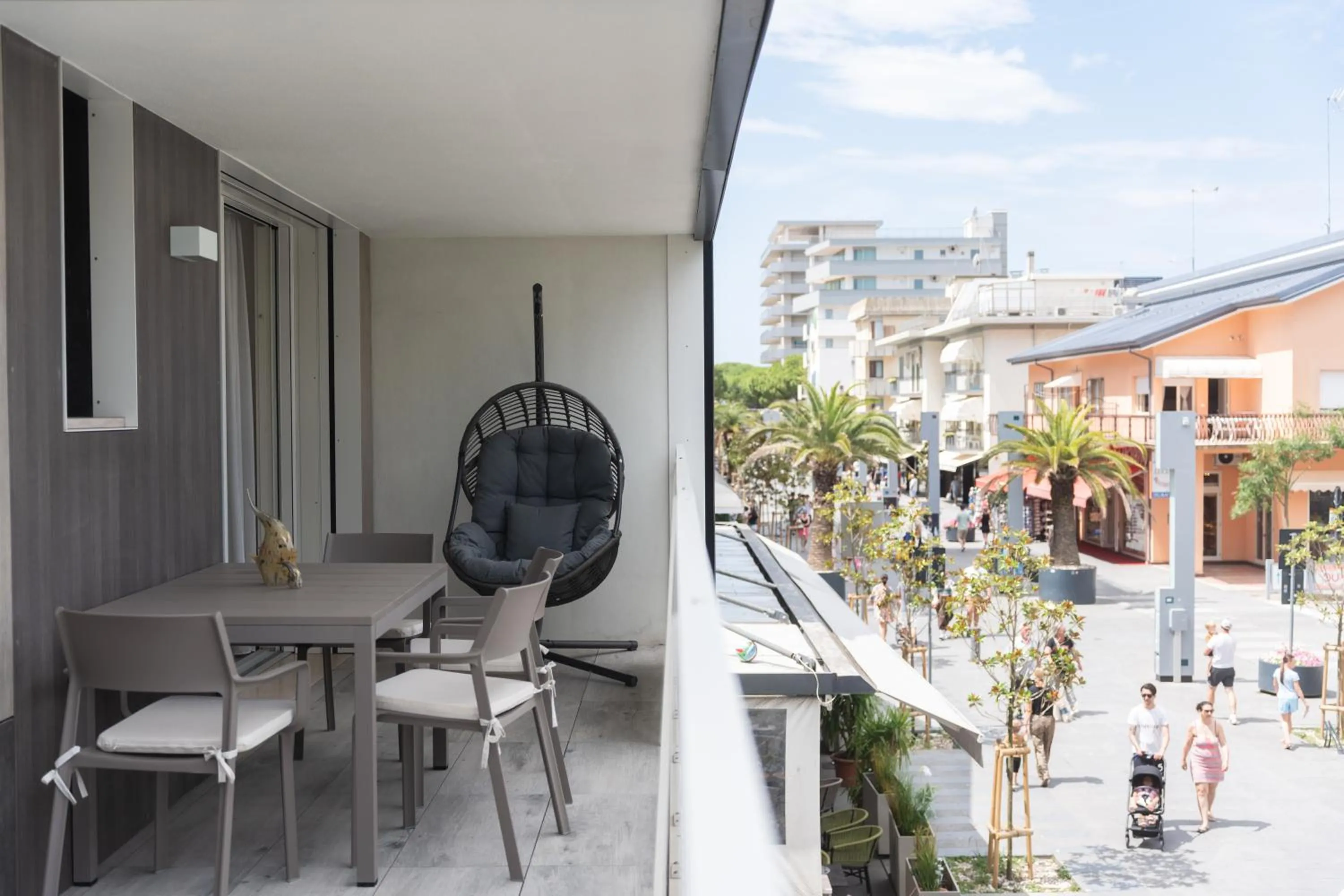 Monaco Apartments
