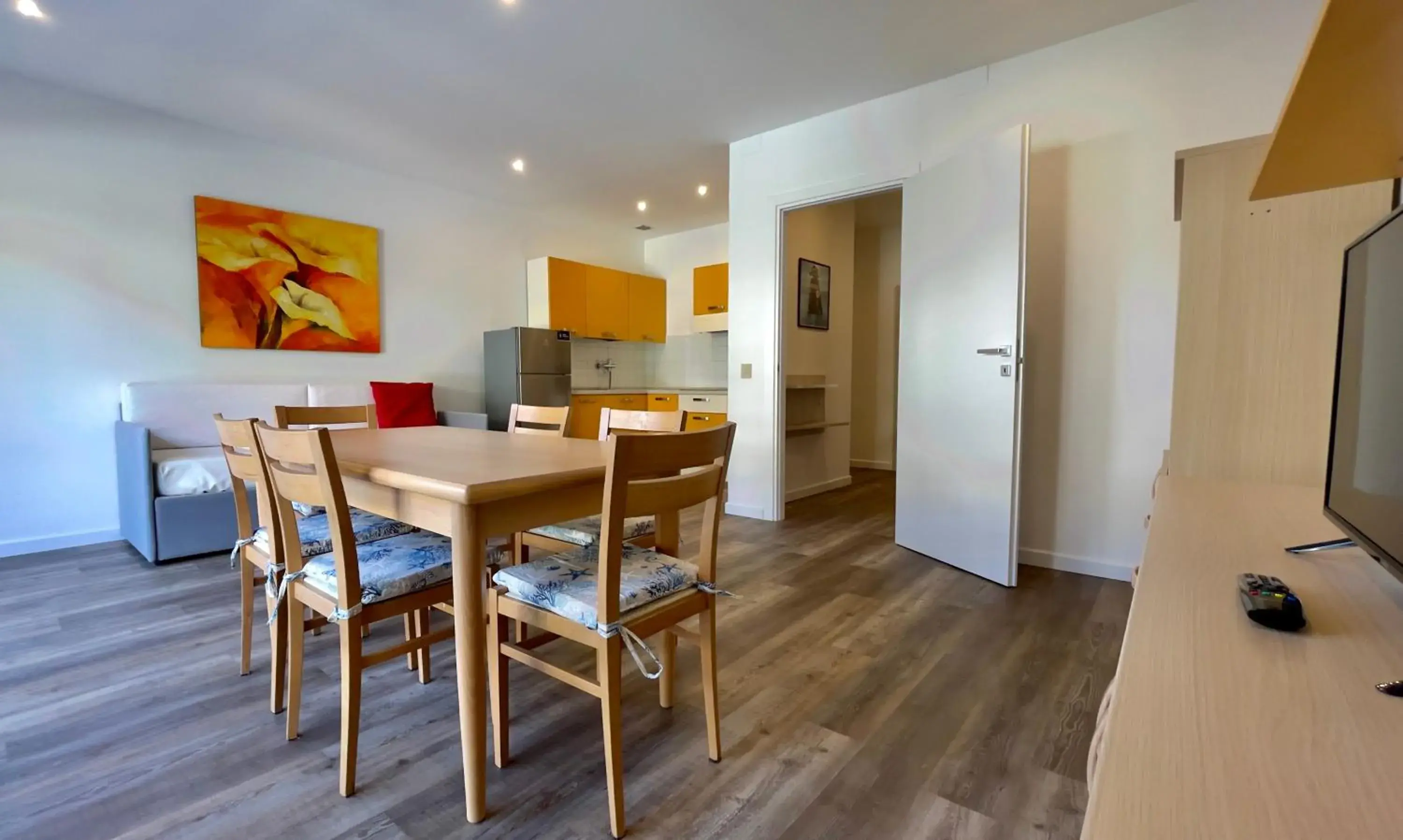 Two-Bedroom Apartment in Monaco Apartments Two-Bedroom Apartment in Monaco Apartments