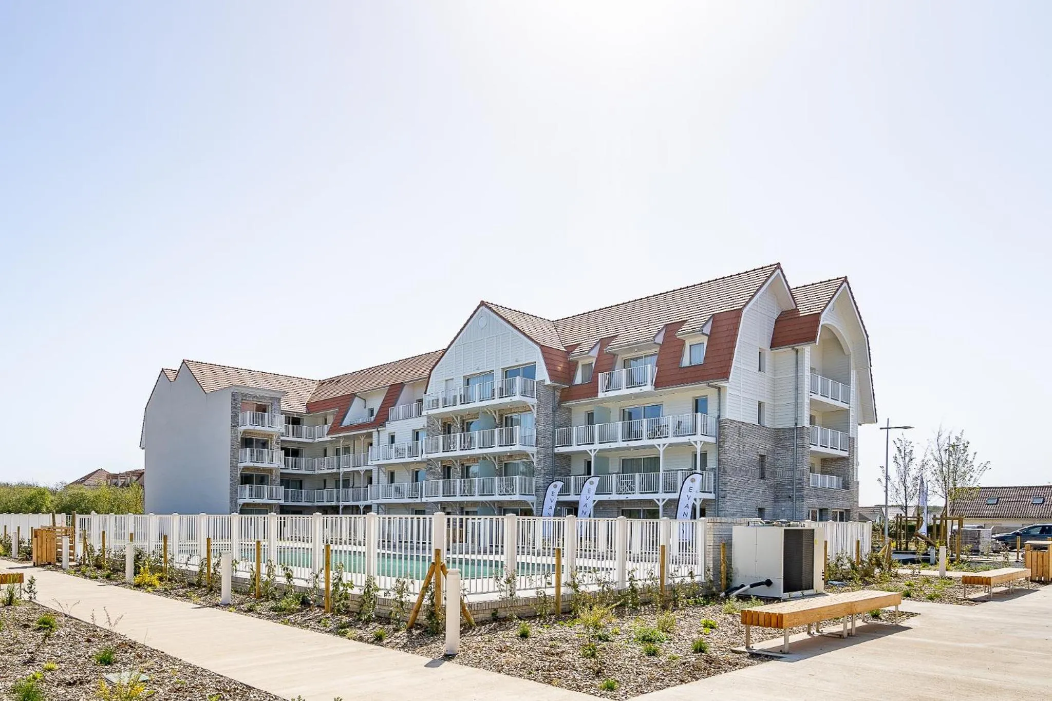 Property building in Evancy Trésors d'Opale