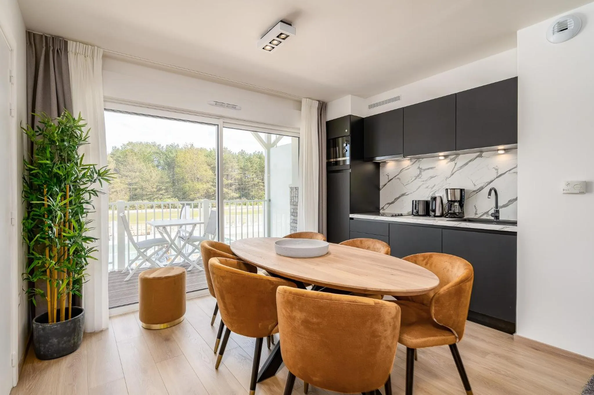Dining area in Evancy Trésors d'Opale