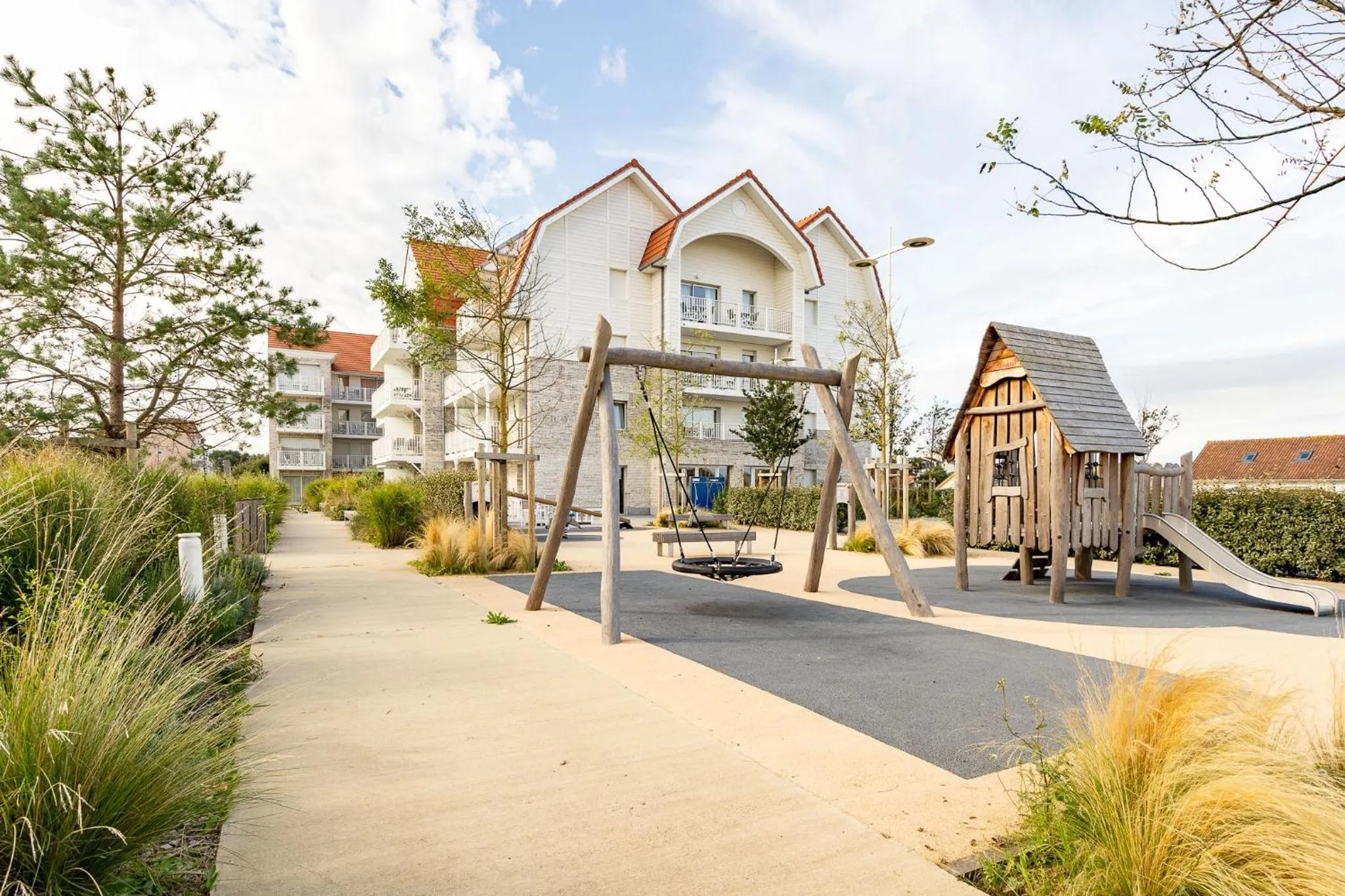 Property building in Evancy Trésors d'Opale