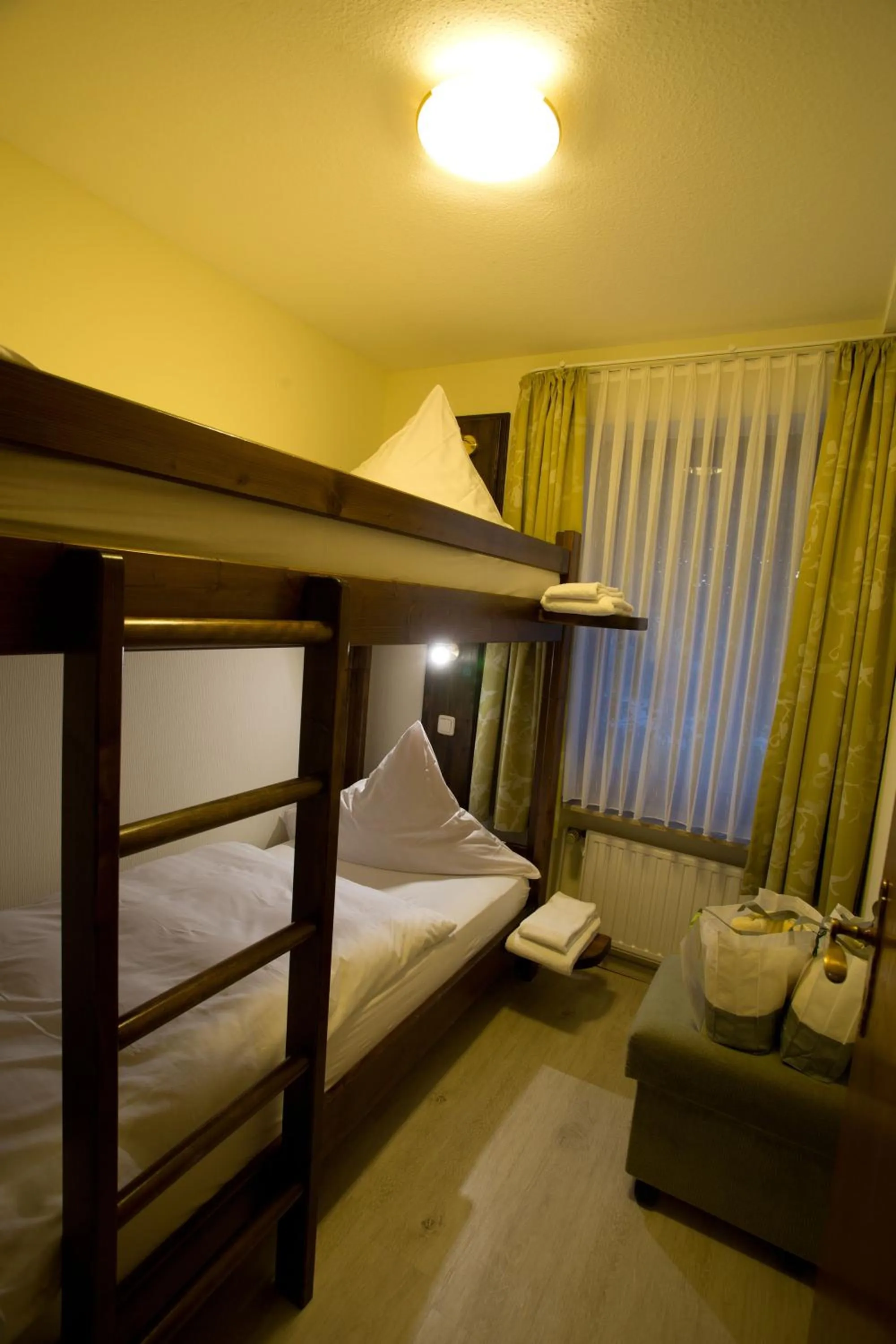 Bed in Landhotel Teuteberg