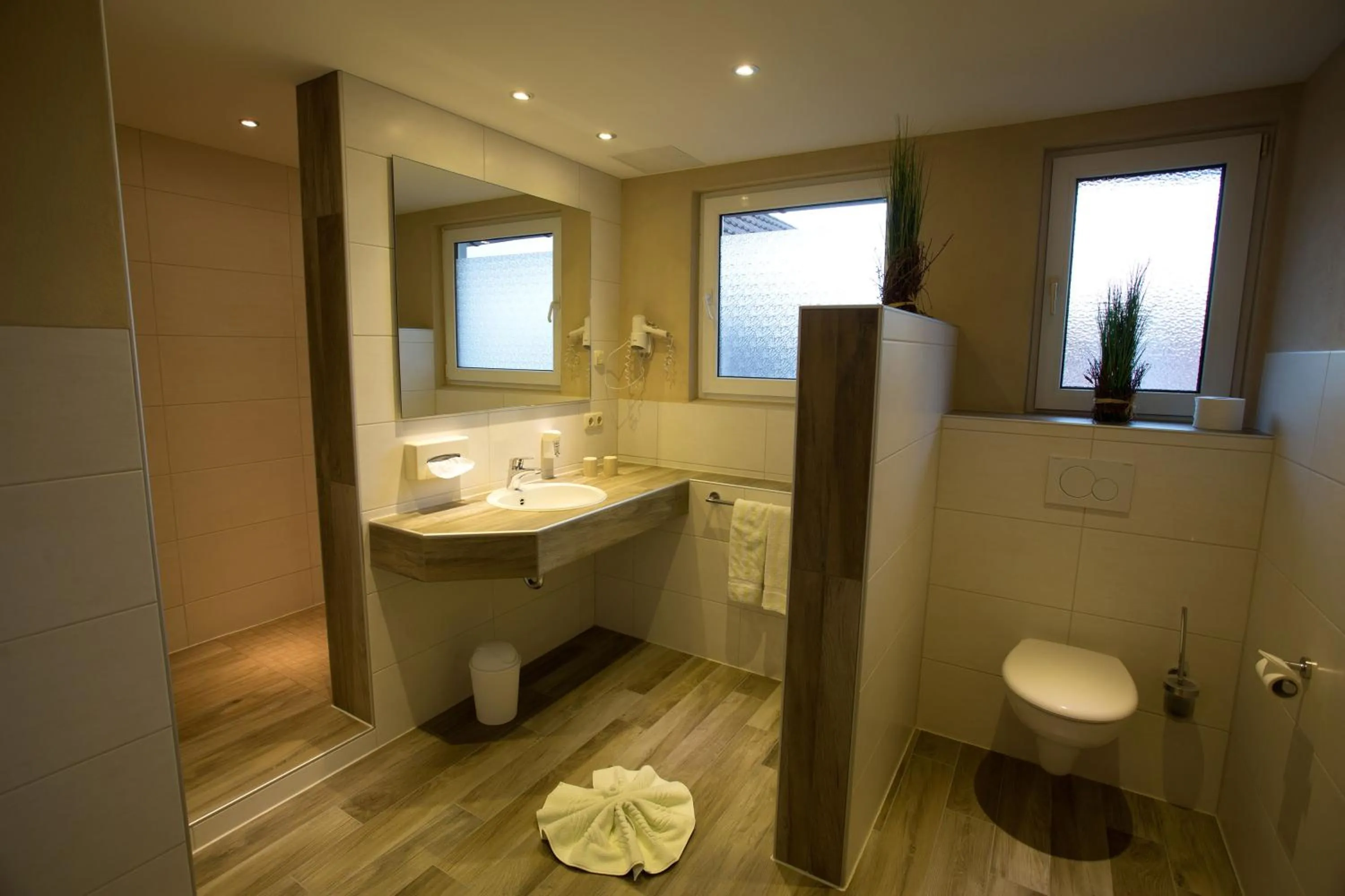 Bathroom in Landhotel Teuteberg