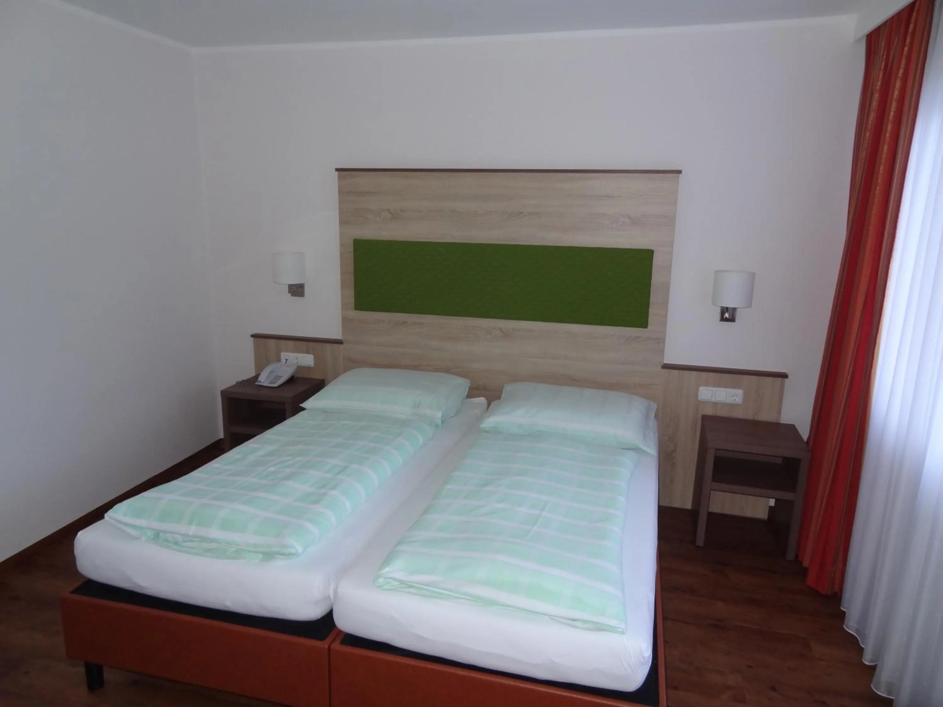 Bed in Hotel Unterwirt - Jokercard im Sommer inklusive