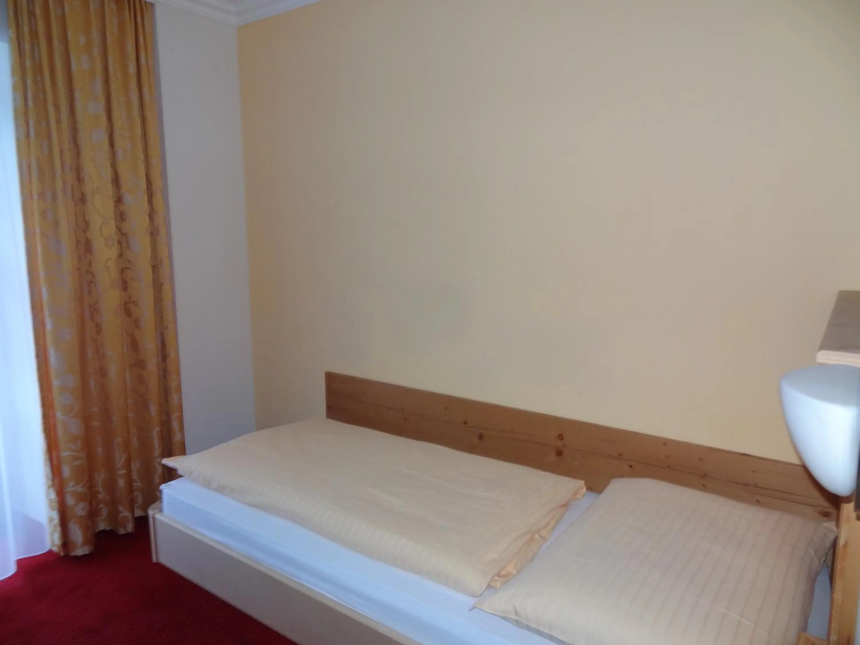 Bed in Hotel Unterwirt - Jokercard im Sommer inklusive