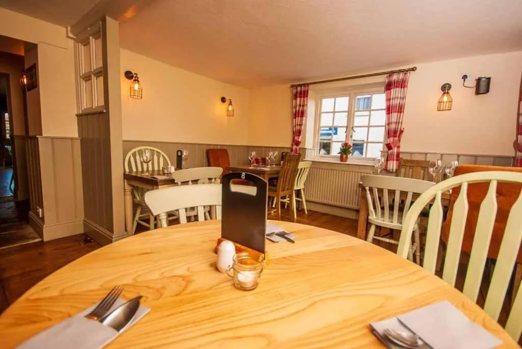 Dining area in The White Lion