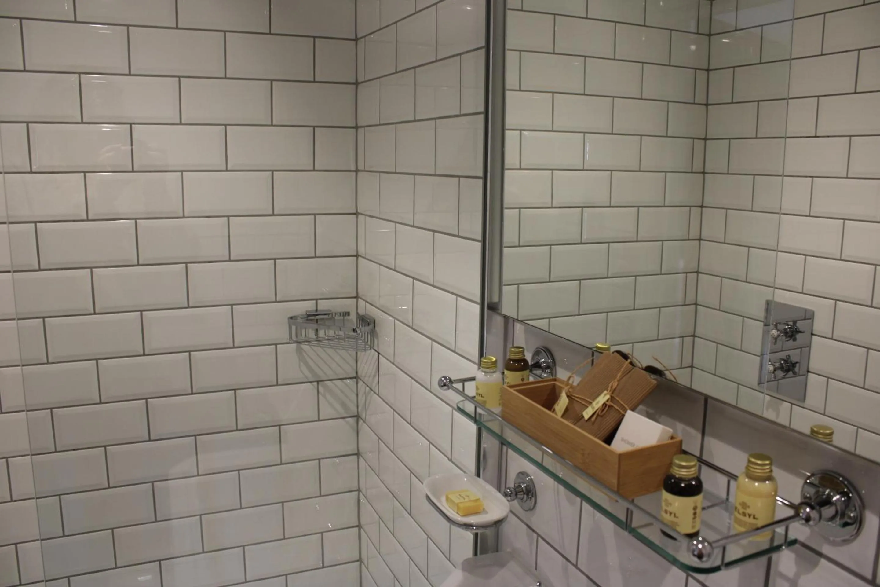 Bedroom in The White Lion