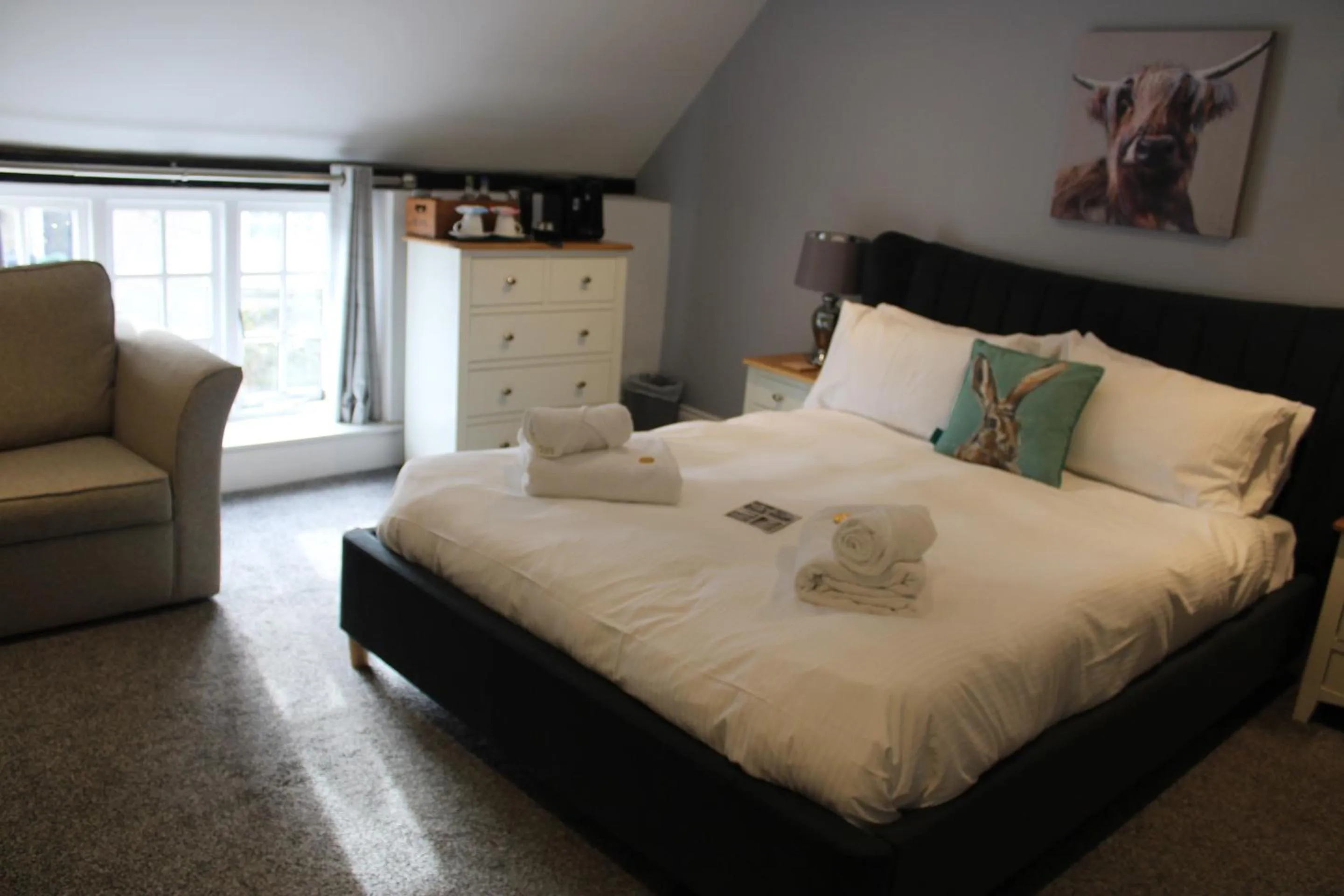 Bedroom, Bed in The White Lion