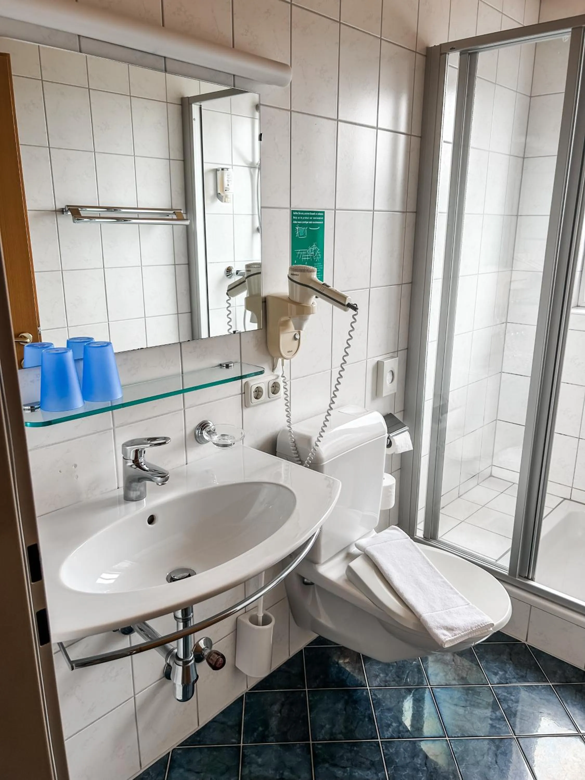 Bathroom in Hotel-Gasthof Löwen