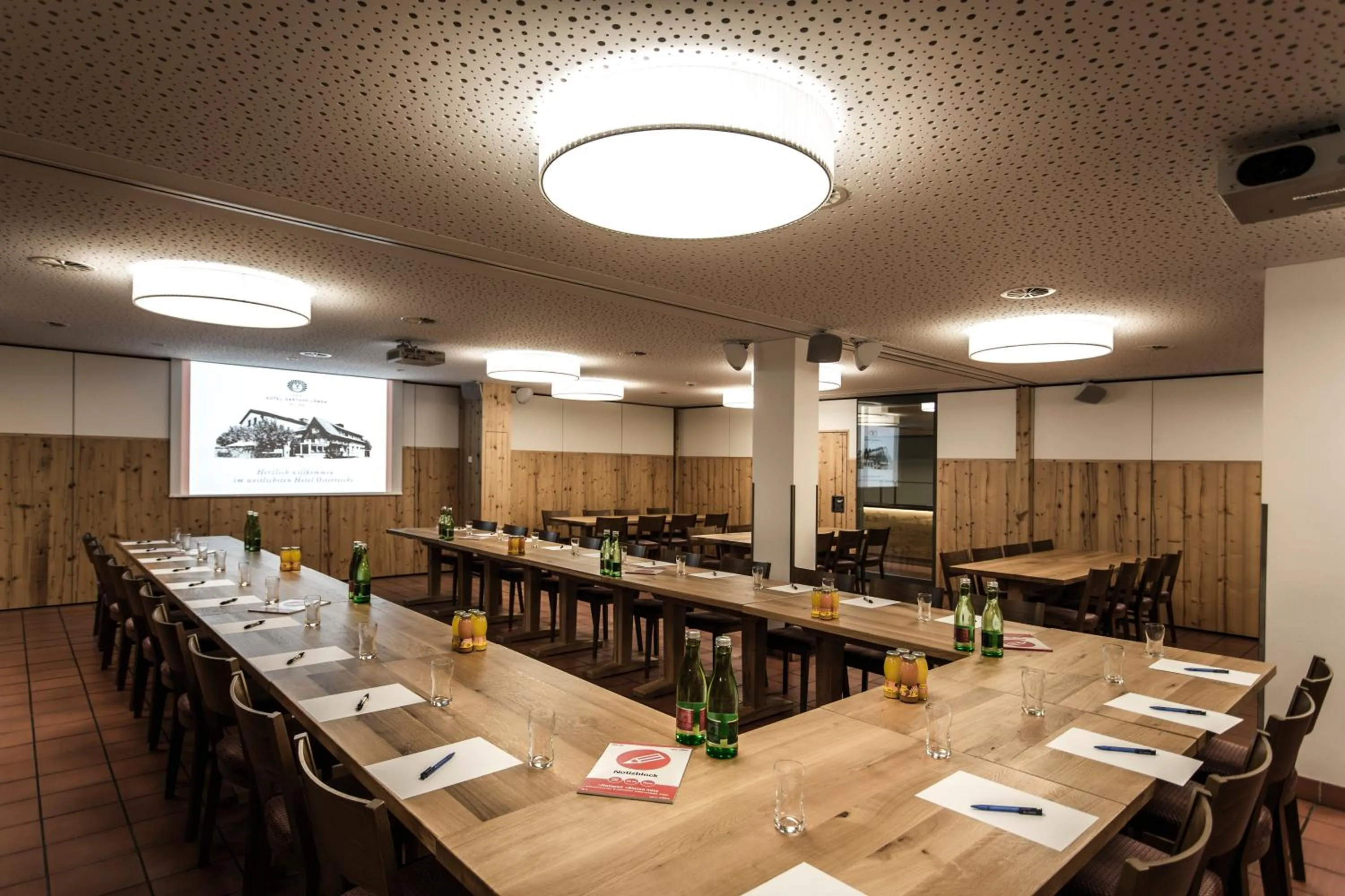 Business facilities in Hotel-Gasthof Löwen